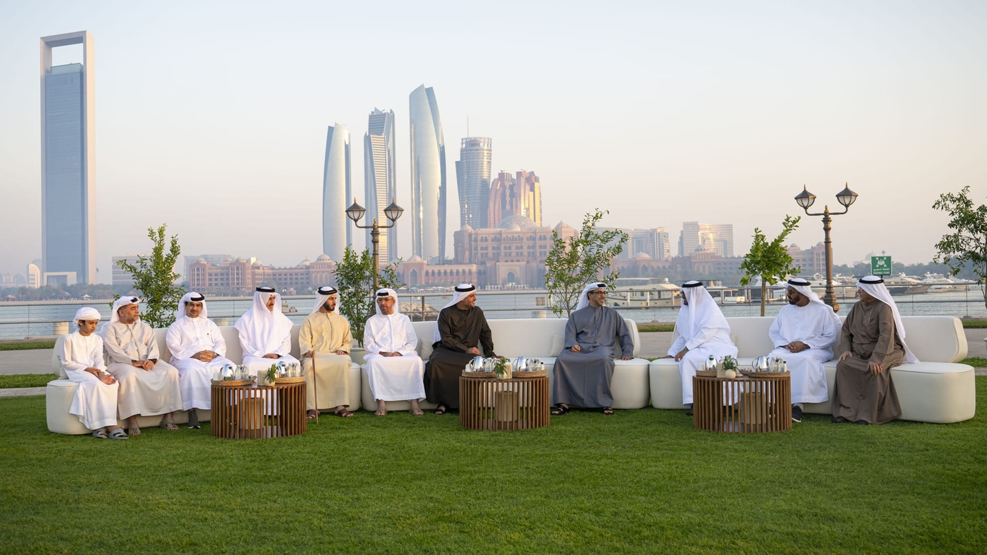 Mansour bin Zayed joins Presidential Court for Ramadan Iftar 