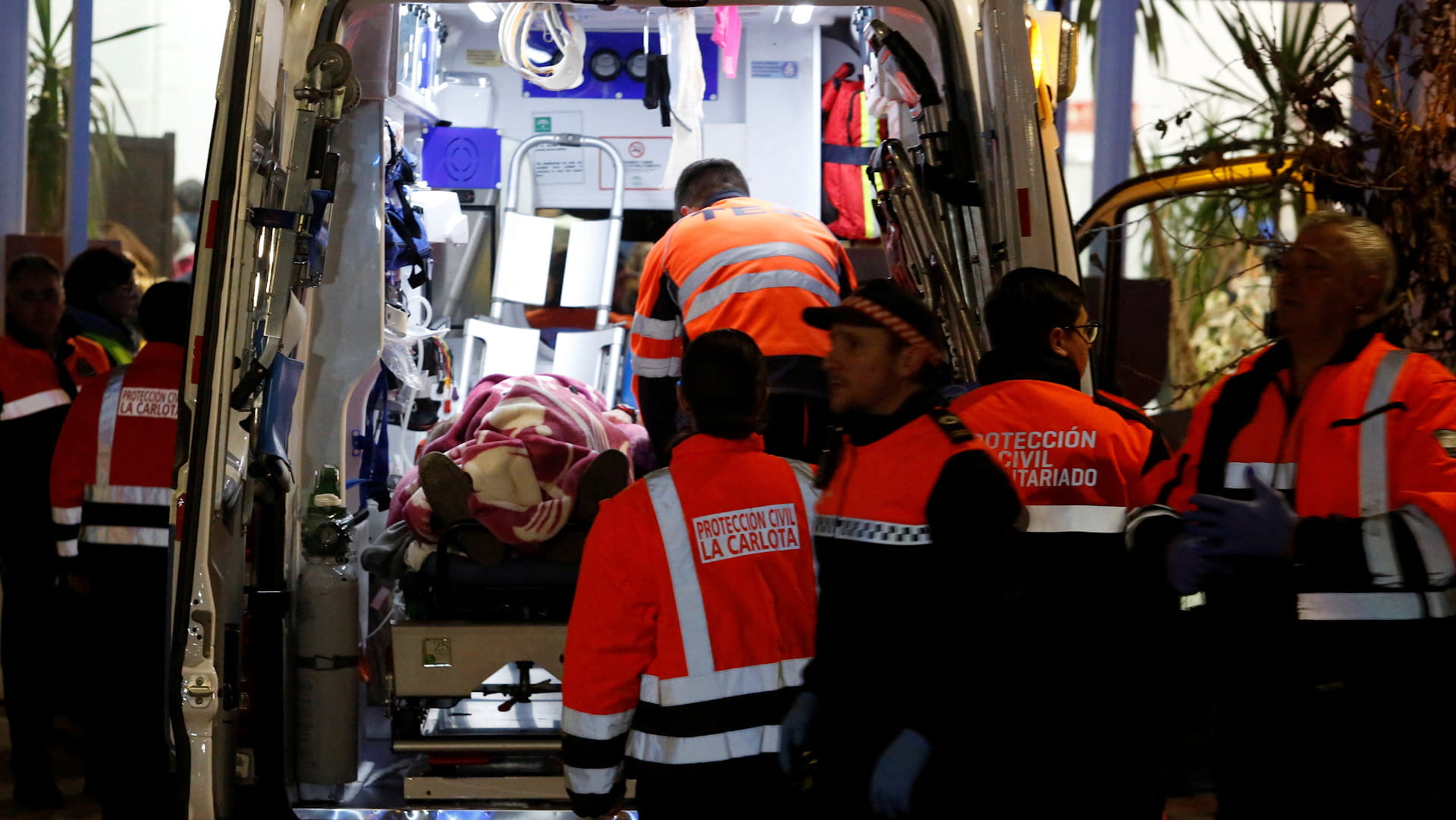 وفاة 21 في حادث خروج قطارين فائقي السرعة عن مسارهما في إسبانيا 
