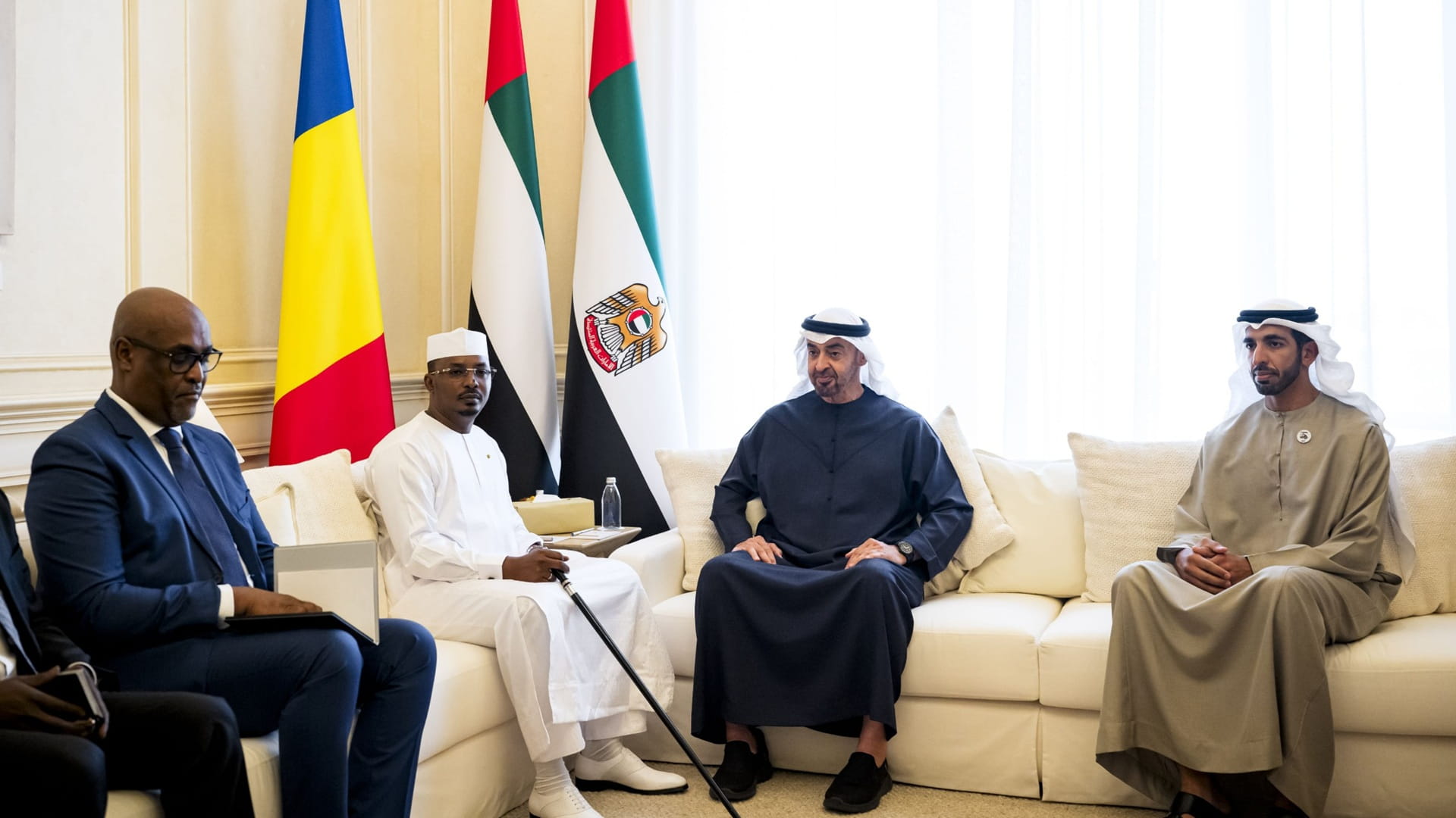 UAE and Chad Presidents discuss strengthening cooperation