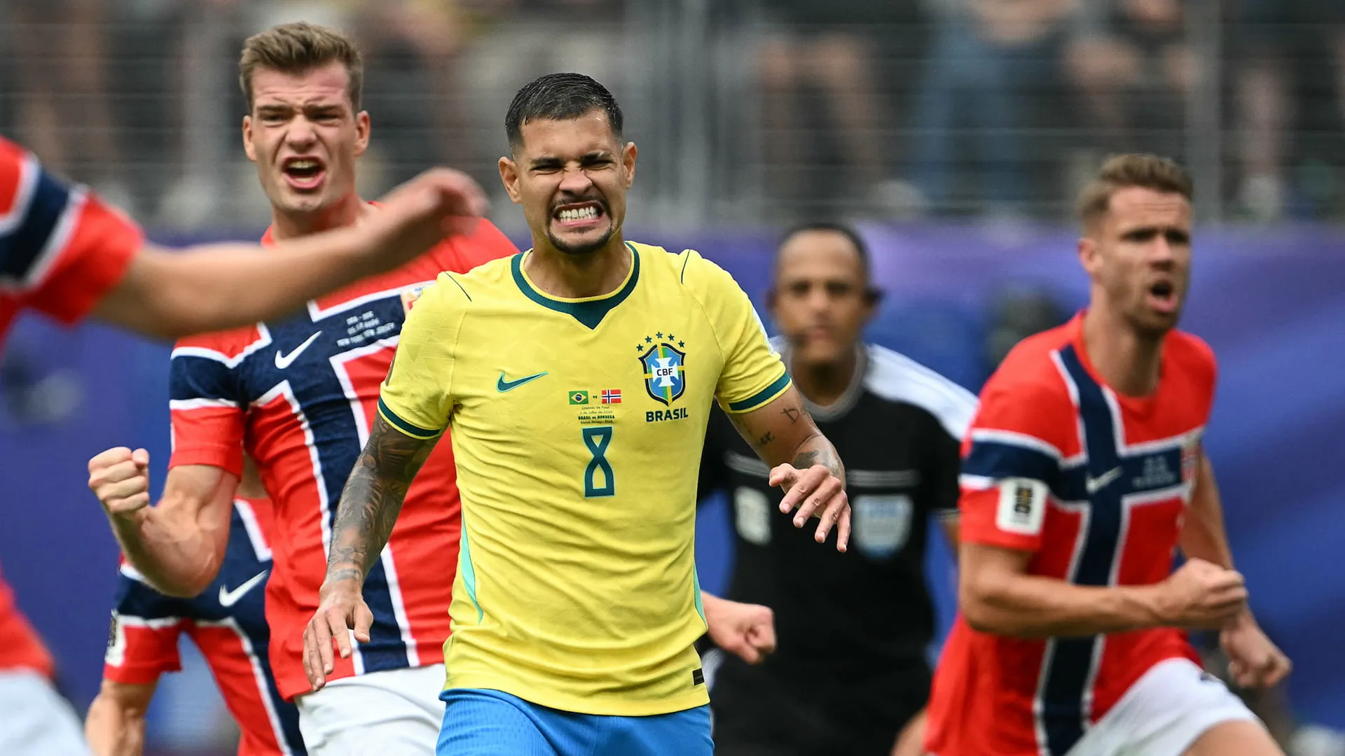 Vinícius says Bruno is a better penalty taker than him.