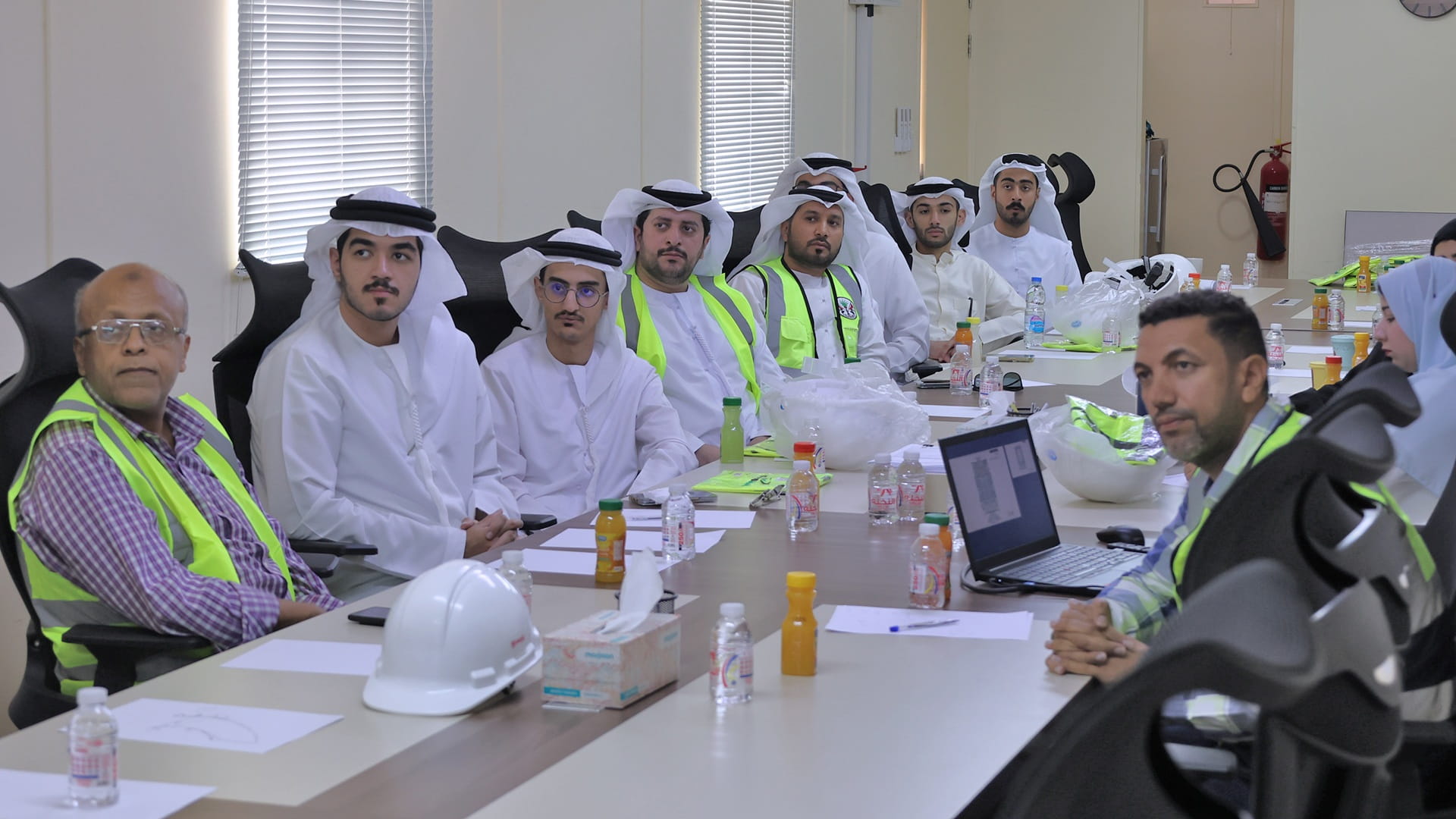 SDPW organises practical workshop for university students
