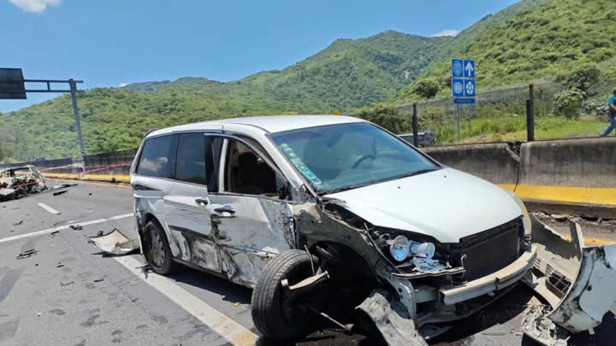 مأساة جديدة.. وفاة 10 أشخاص وإصابة 10 في حادث سير مزدوج بالمكسيك 