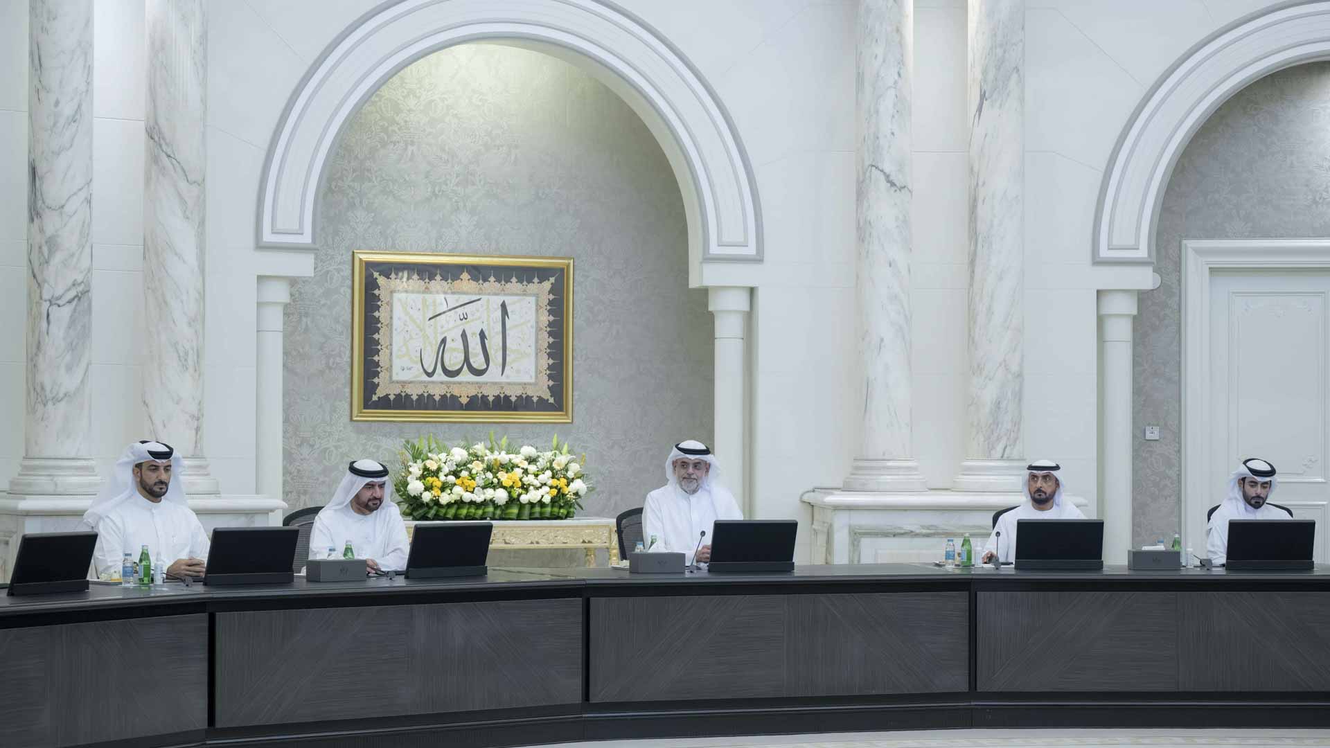 "التنفيذي"يعتمد مشروع الهيكل التنظيمي العام لدائرة الشارقة الرقمية 