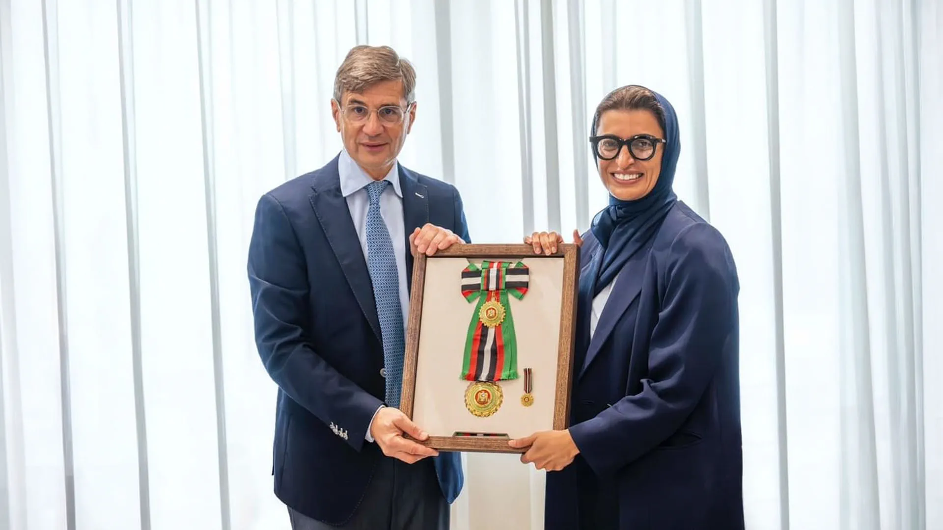 UAE President awards the Order of Zayed II to French Ambassador 