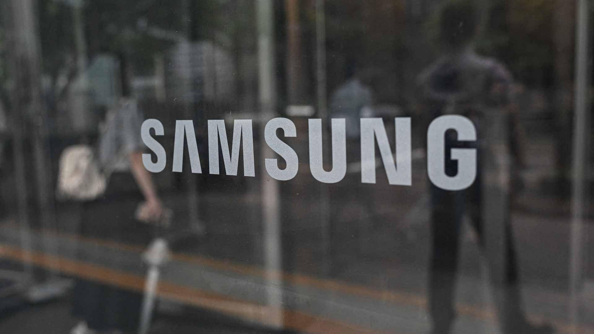 "سامسونغ" تقترب من حاجز 100 مليار دولار في قيمة علامتها التجارية 