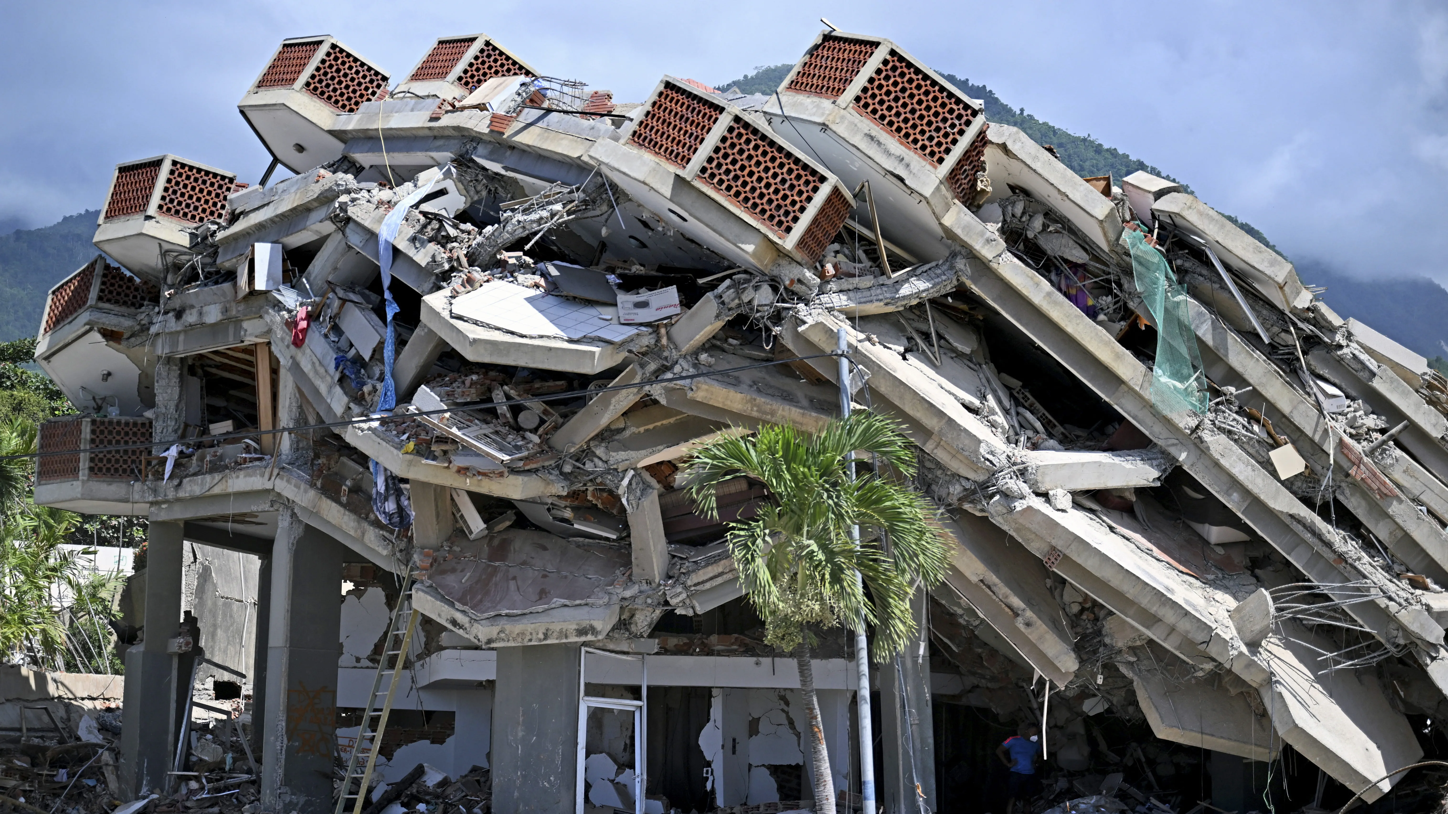 Venezuela earthquake death toll rises to 5,119