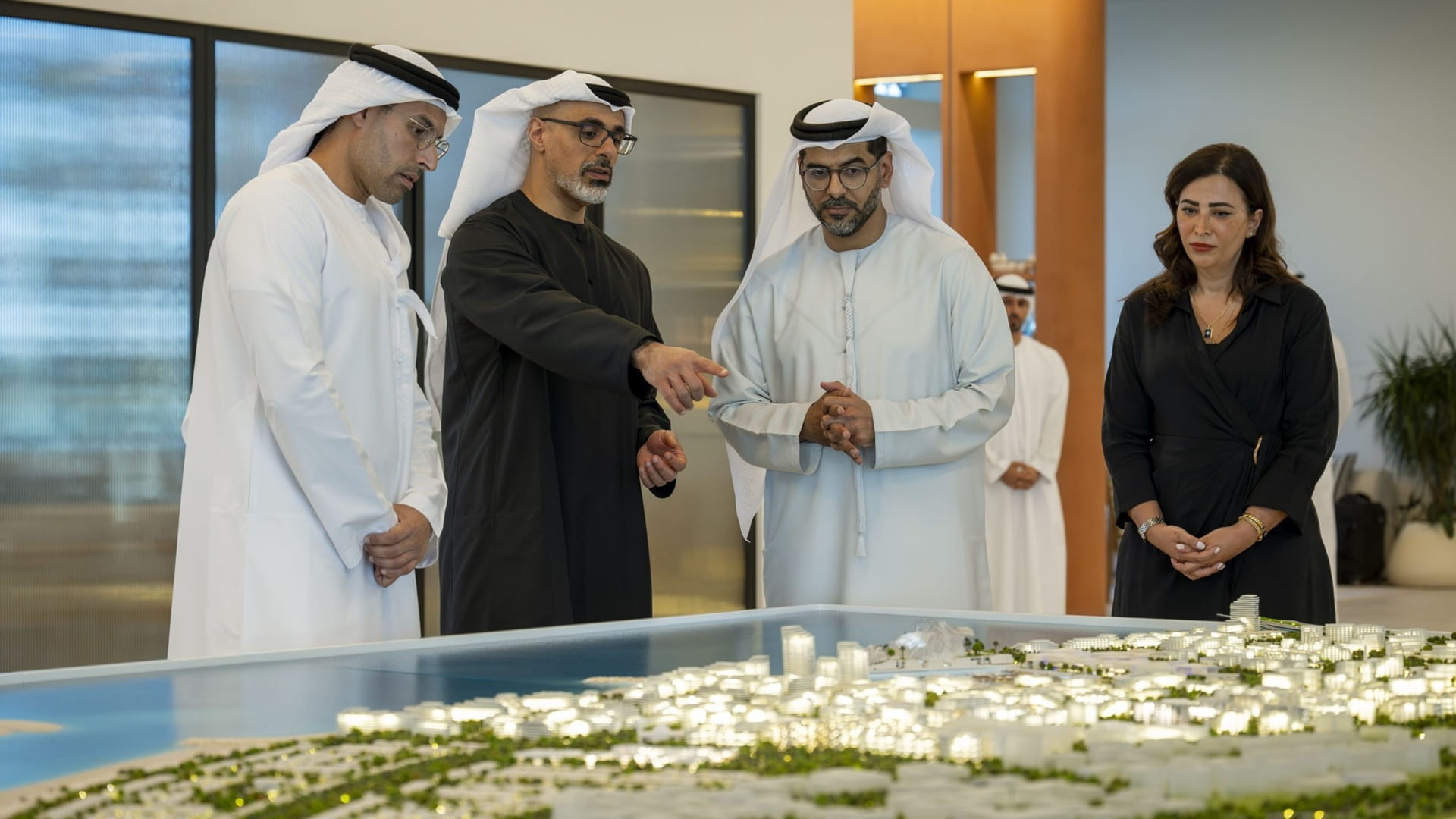 AD CP witnesses launch of Marsa Al Saadiyat development project