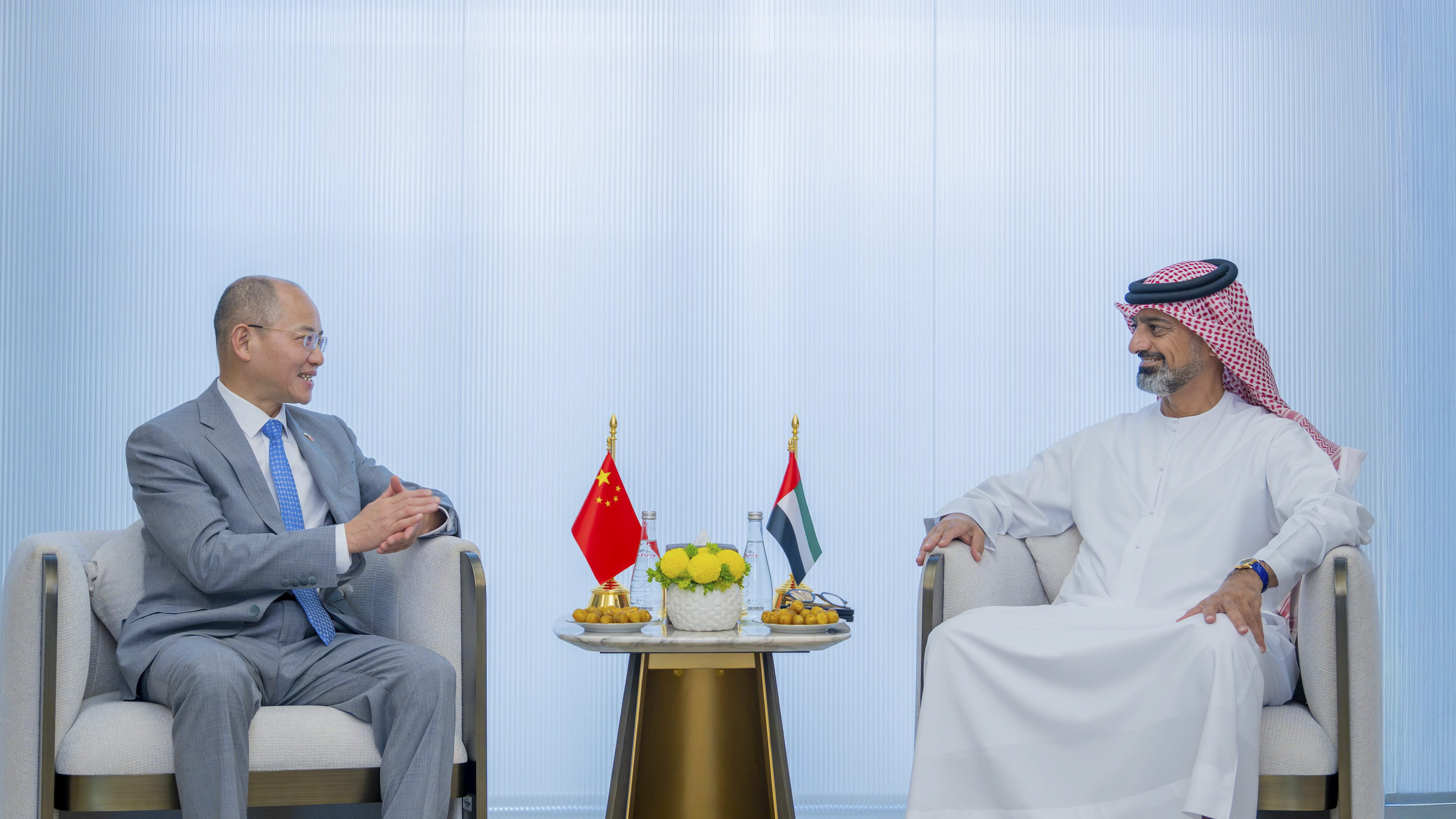 عمار بن حميد يبحث مع سفير الصين الجديد تعزيز التعاون بين البلدين