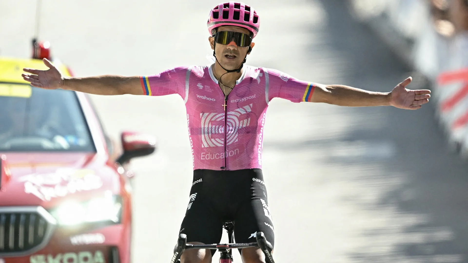 Ecuador's Carapaz wins stage 18 of Tour France