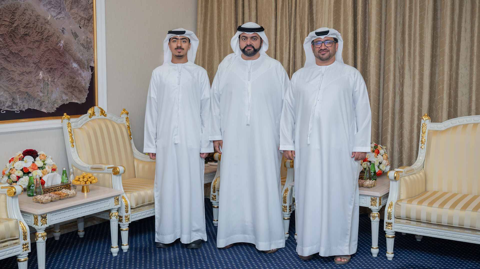 ولي عهد الفجيرة يستقبل الطالب الأول على مستوى الدولة بالثانوية 