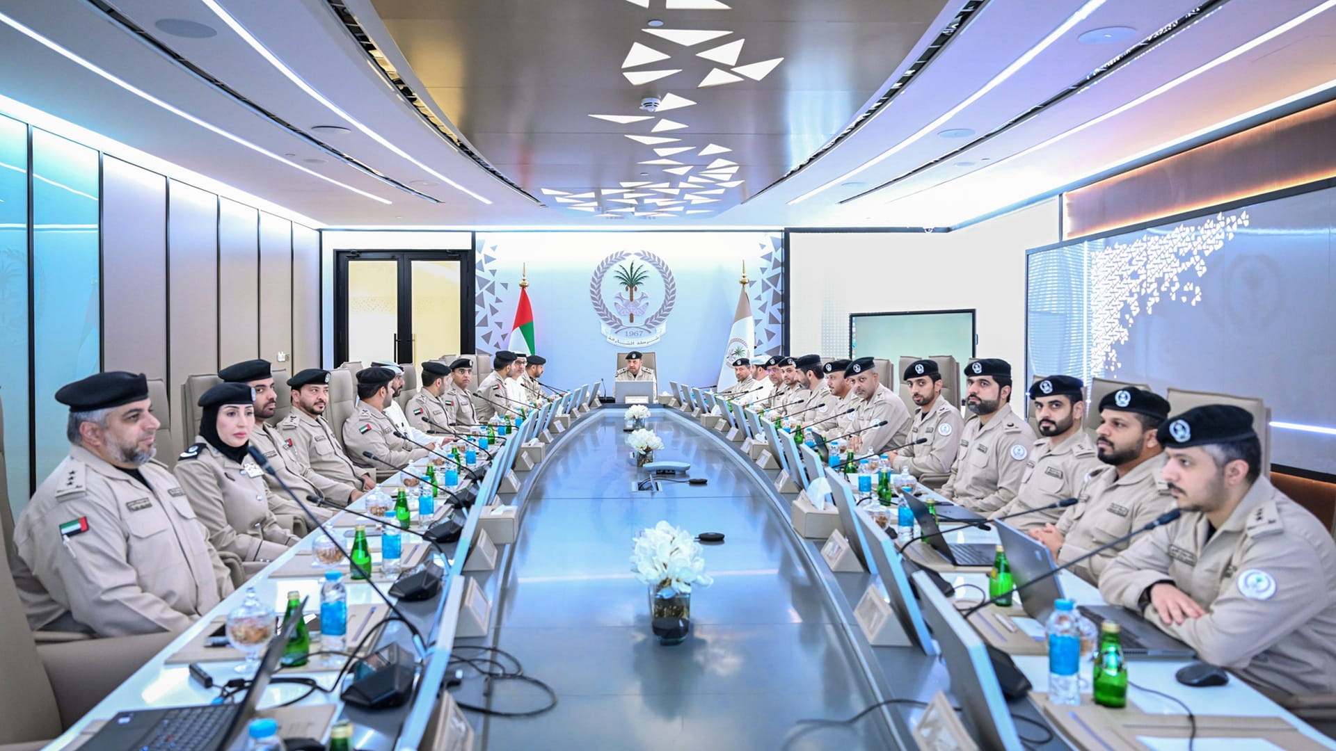 SP reviews development plans at 4th "Leadership Council" meeting