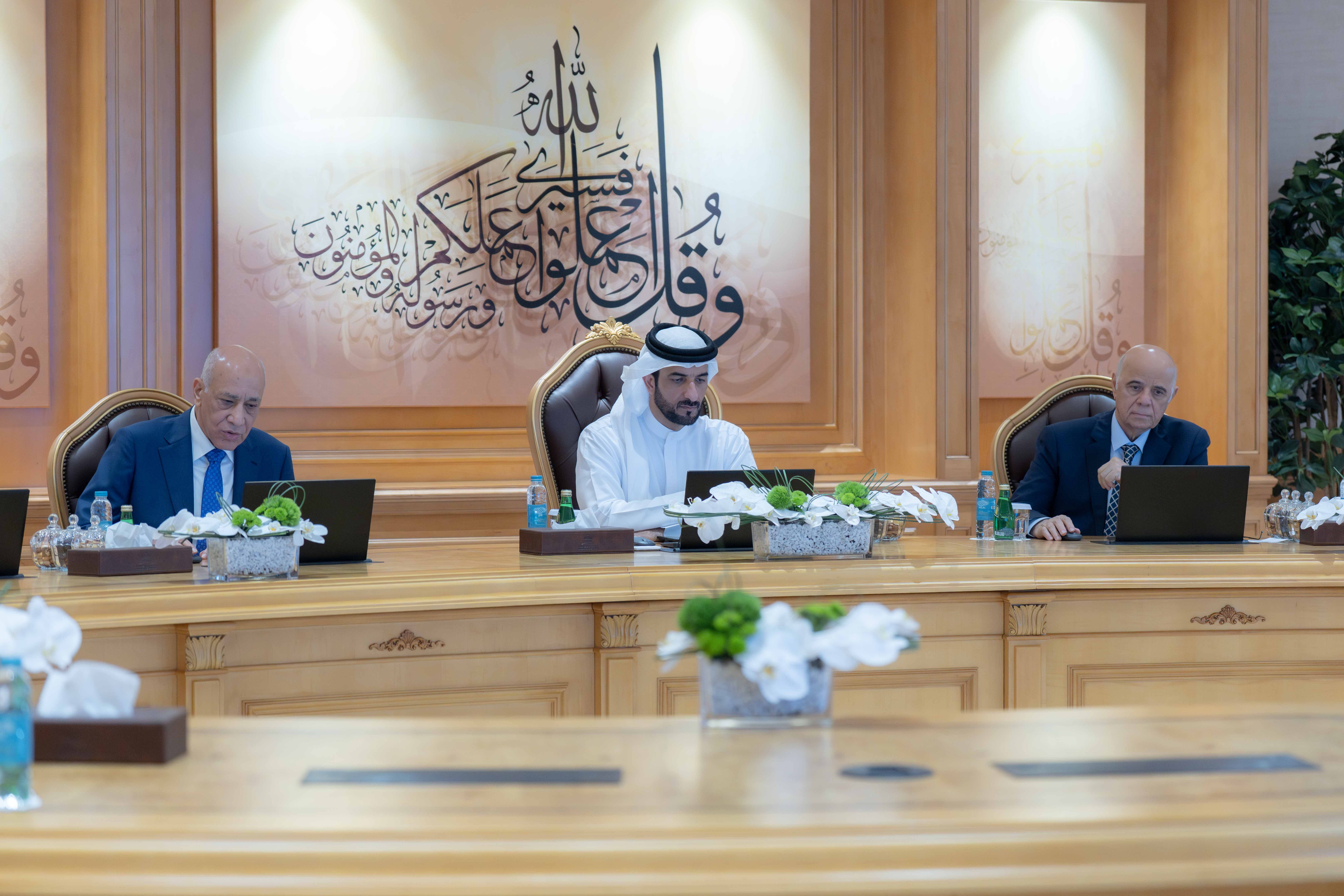 Sultan bin Ahmed reviews UOS growth plans and research strategy