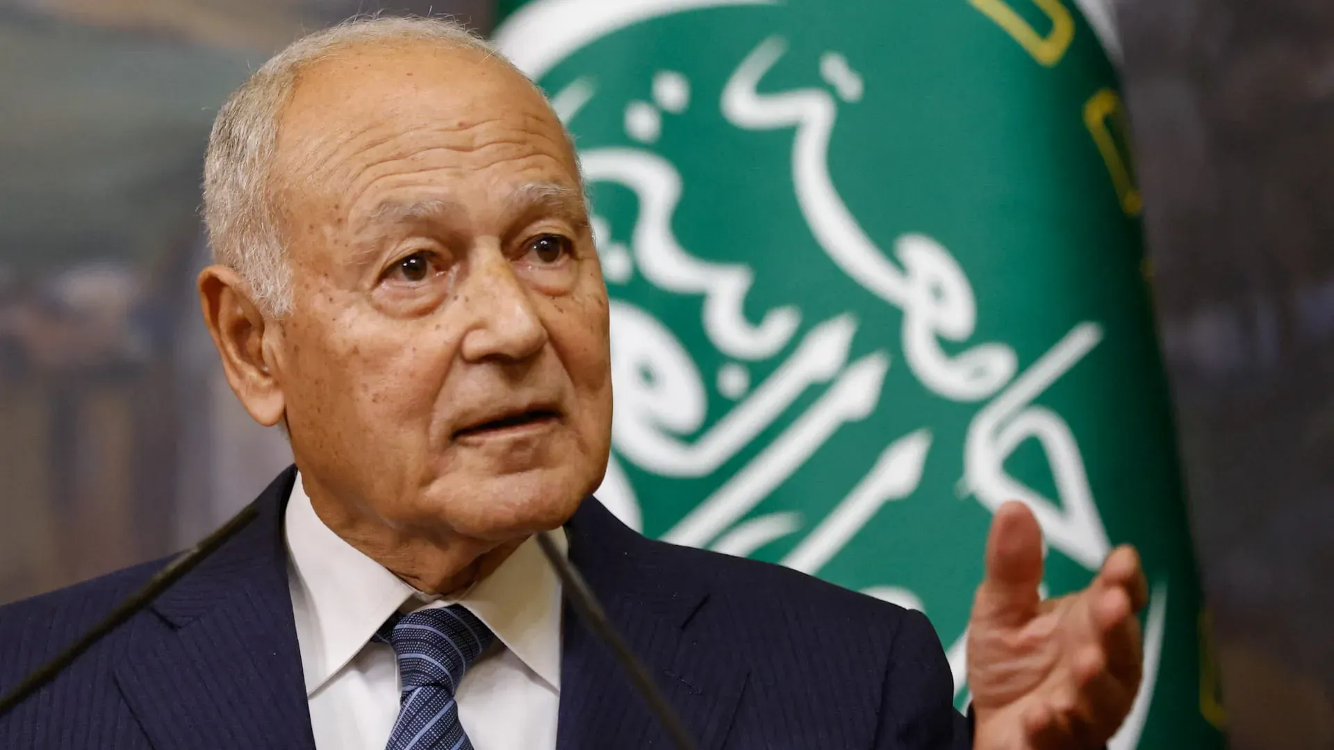 أبو الغيط يدين الاعتداءات الإيرانية على الكويت والبحرين