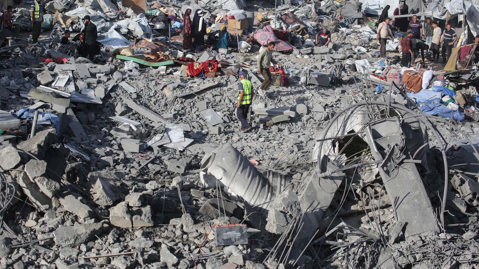 Israeli strikes on Gaza police station kill 5, wound 17