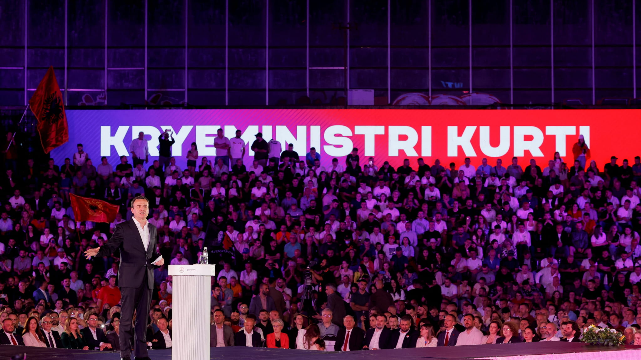 Kosovo holds early election amid ongoing political deadlock