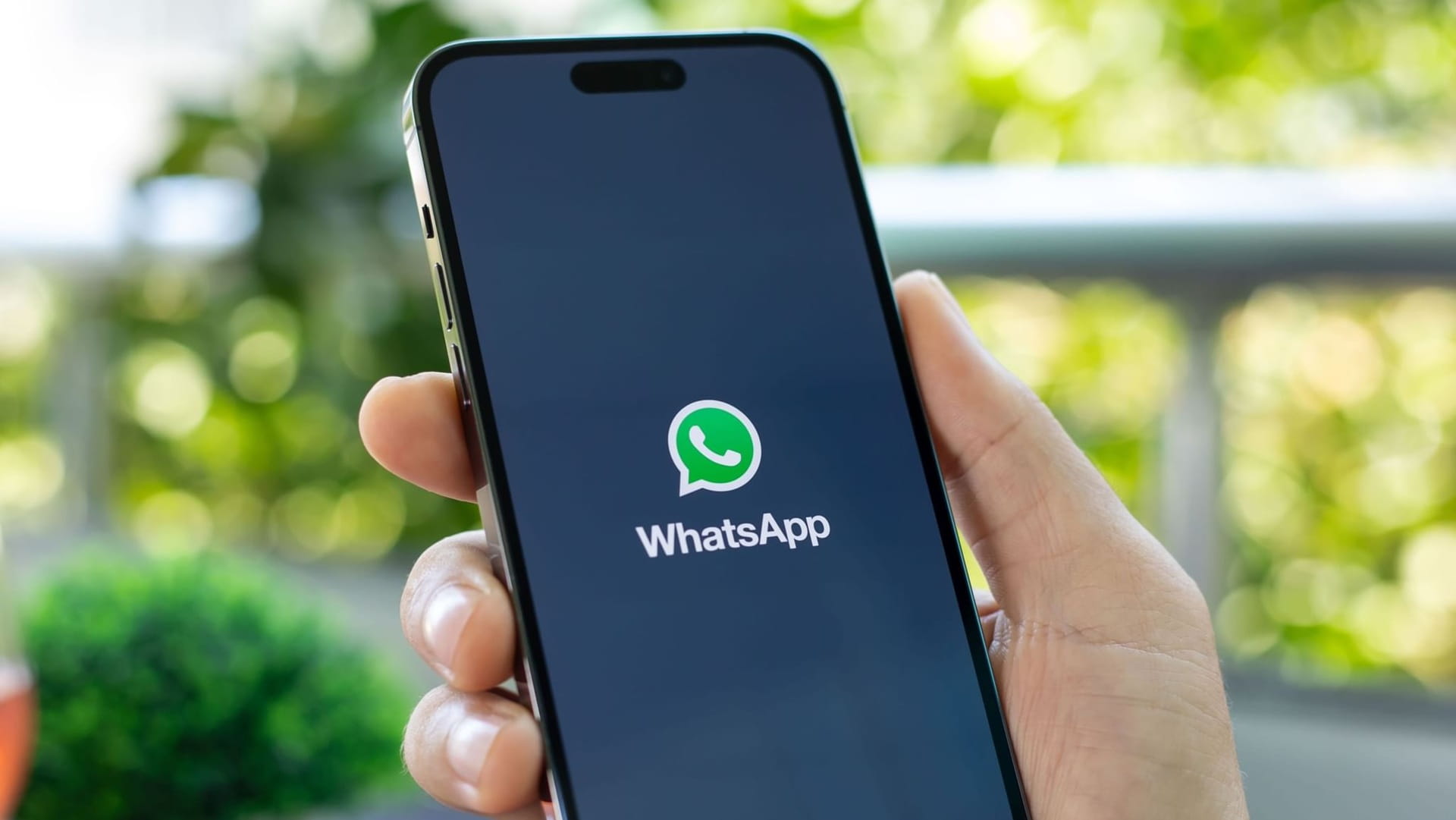WhatsApp to drop support for older iPhones from November 30
