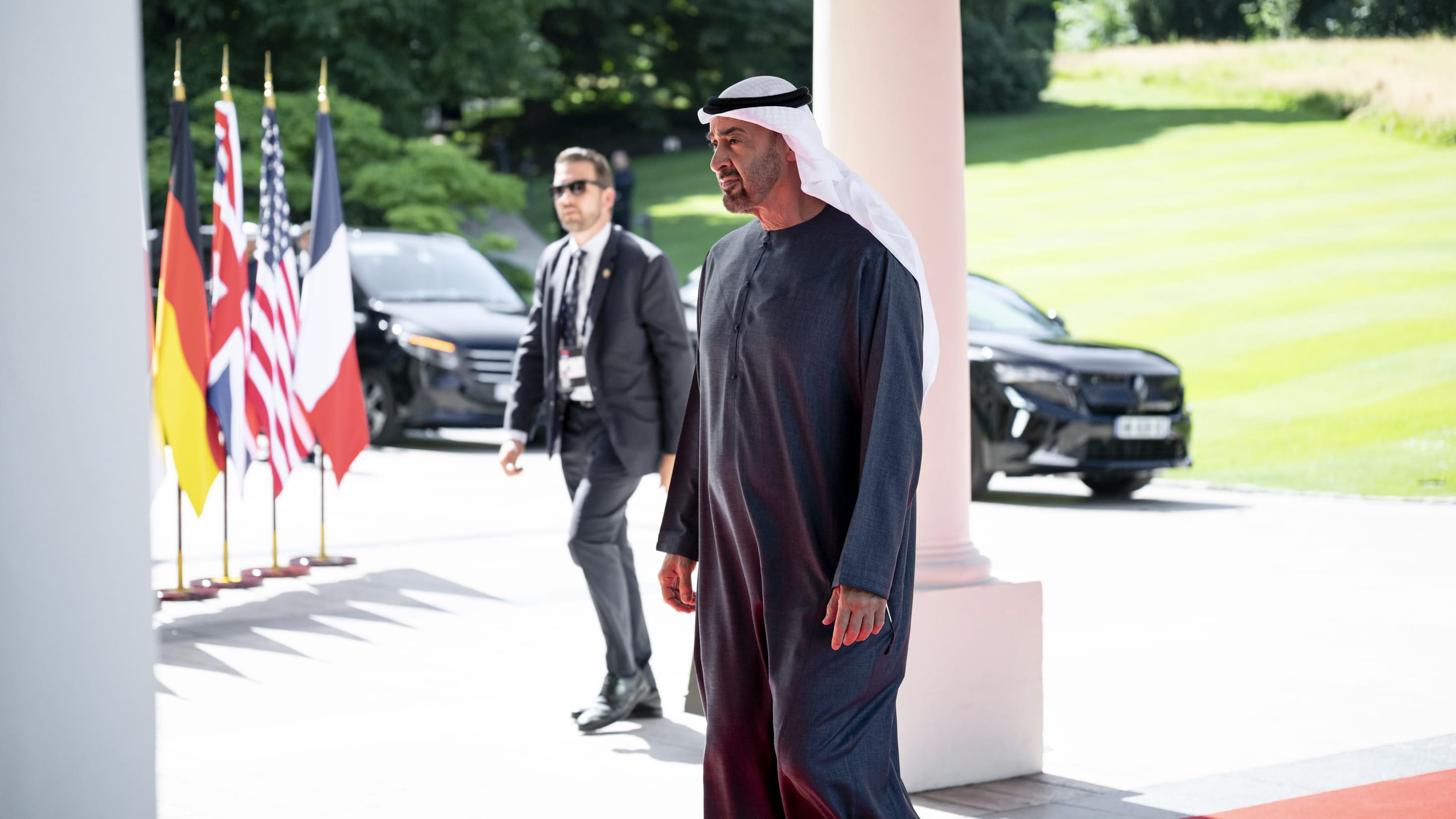 رئيس الدولة يصل مقر انعقاد قمة مجموعة السبع في مدينة إيفيان الفرنسية