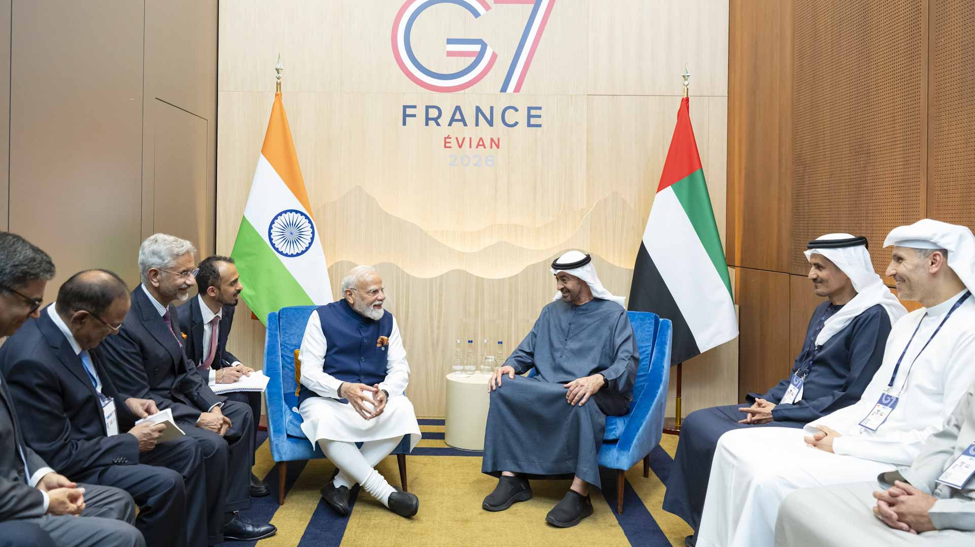 UAE President and Indian PM discuss strengthening ties