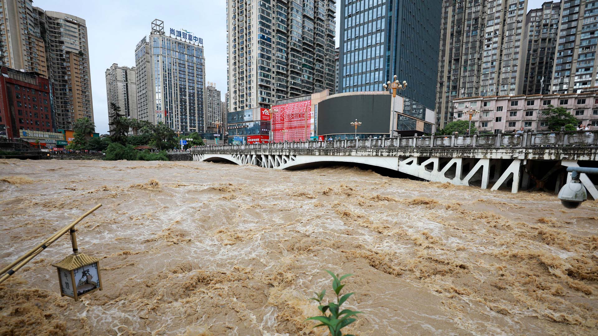 China activates flood emergency response amid heavy rain