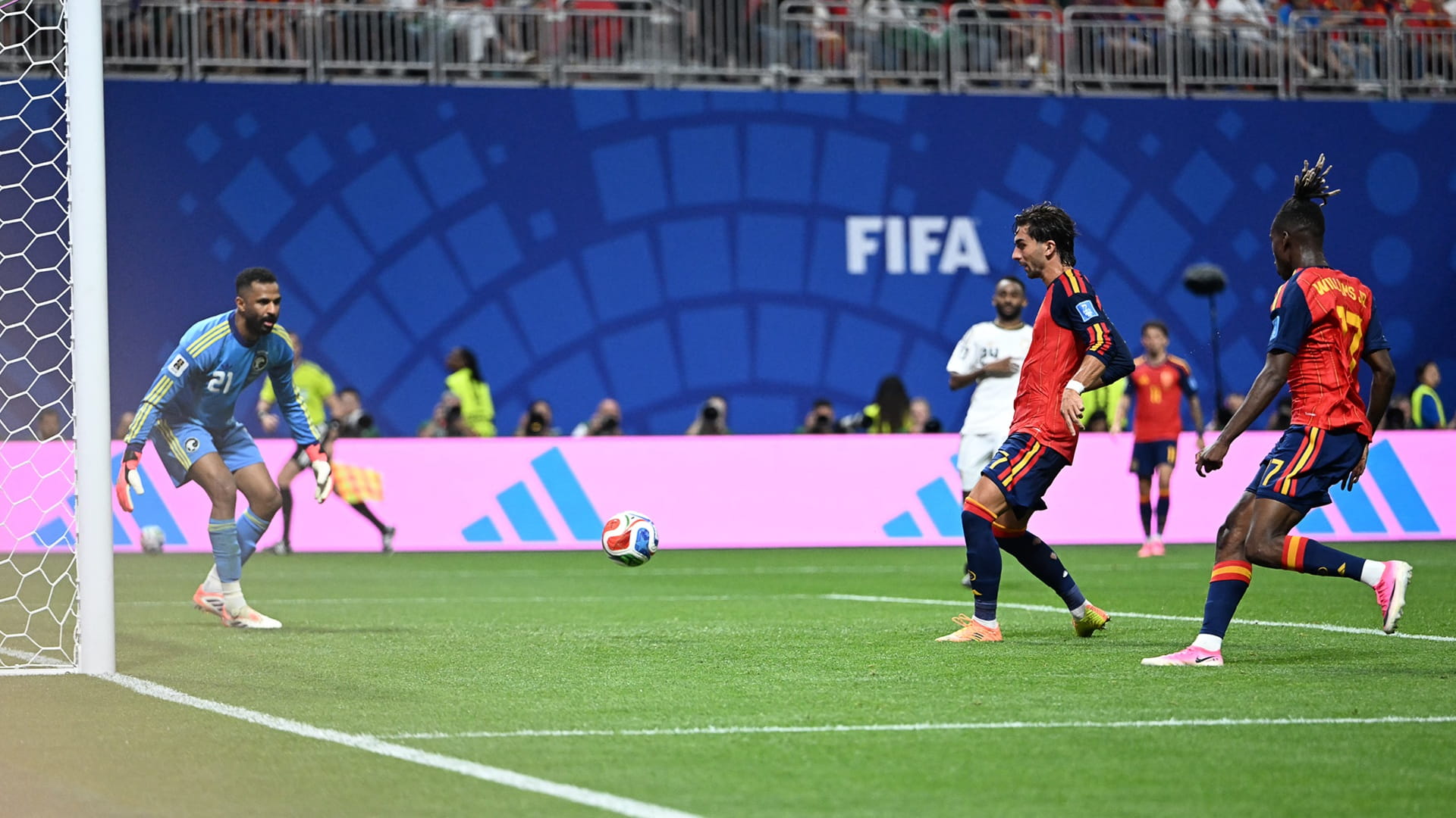 Spain cruise past Saudi Arabia 4-0 at World Cup with Yamal goal