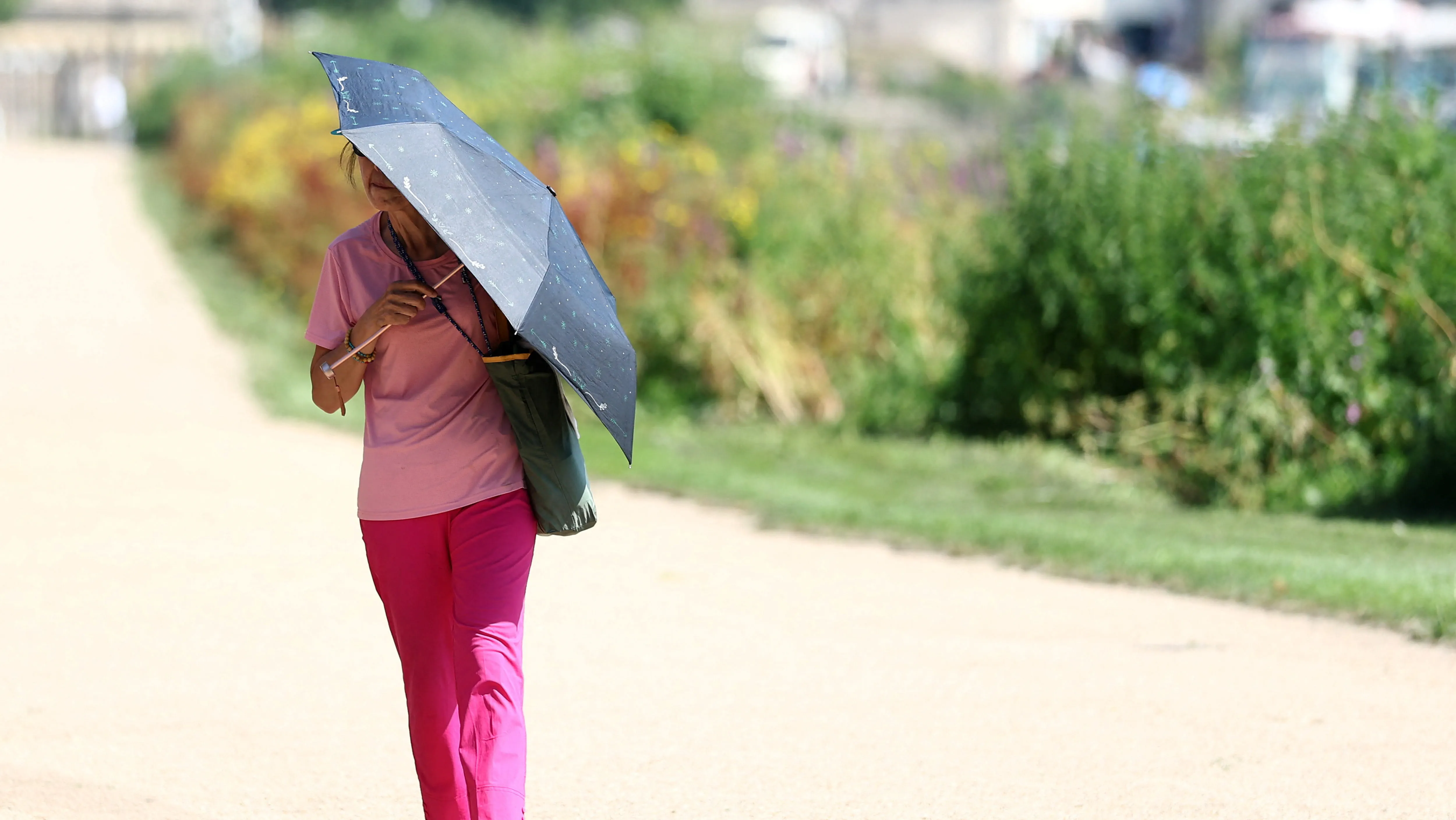 Europe on high alert as heat spreads