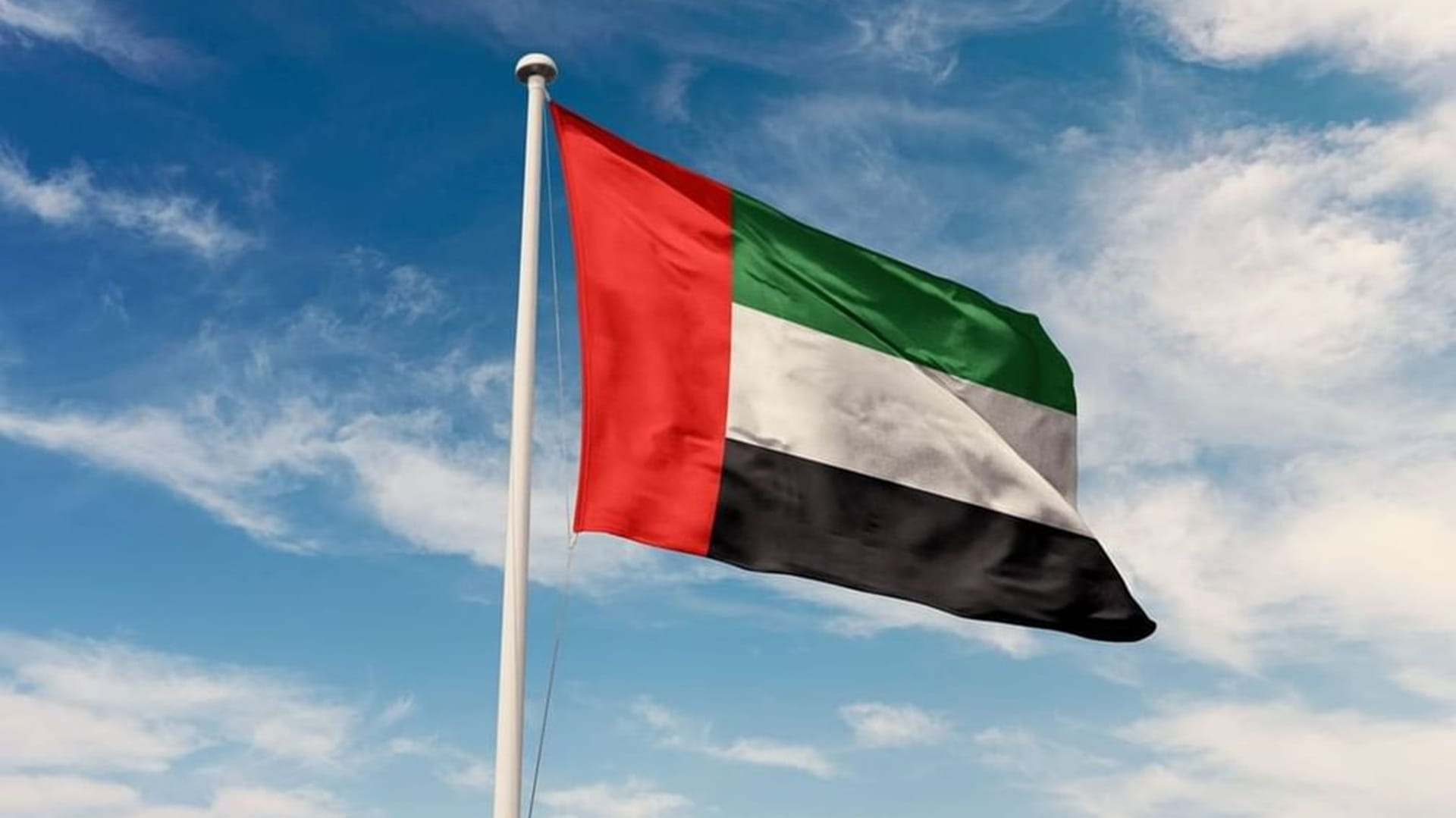 الإمارات تتضامن مع السعودية وتعزي في حادث تحطم طائرة مروحية 