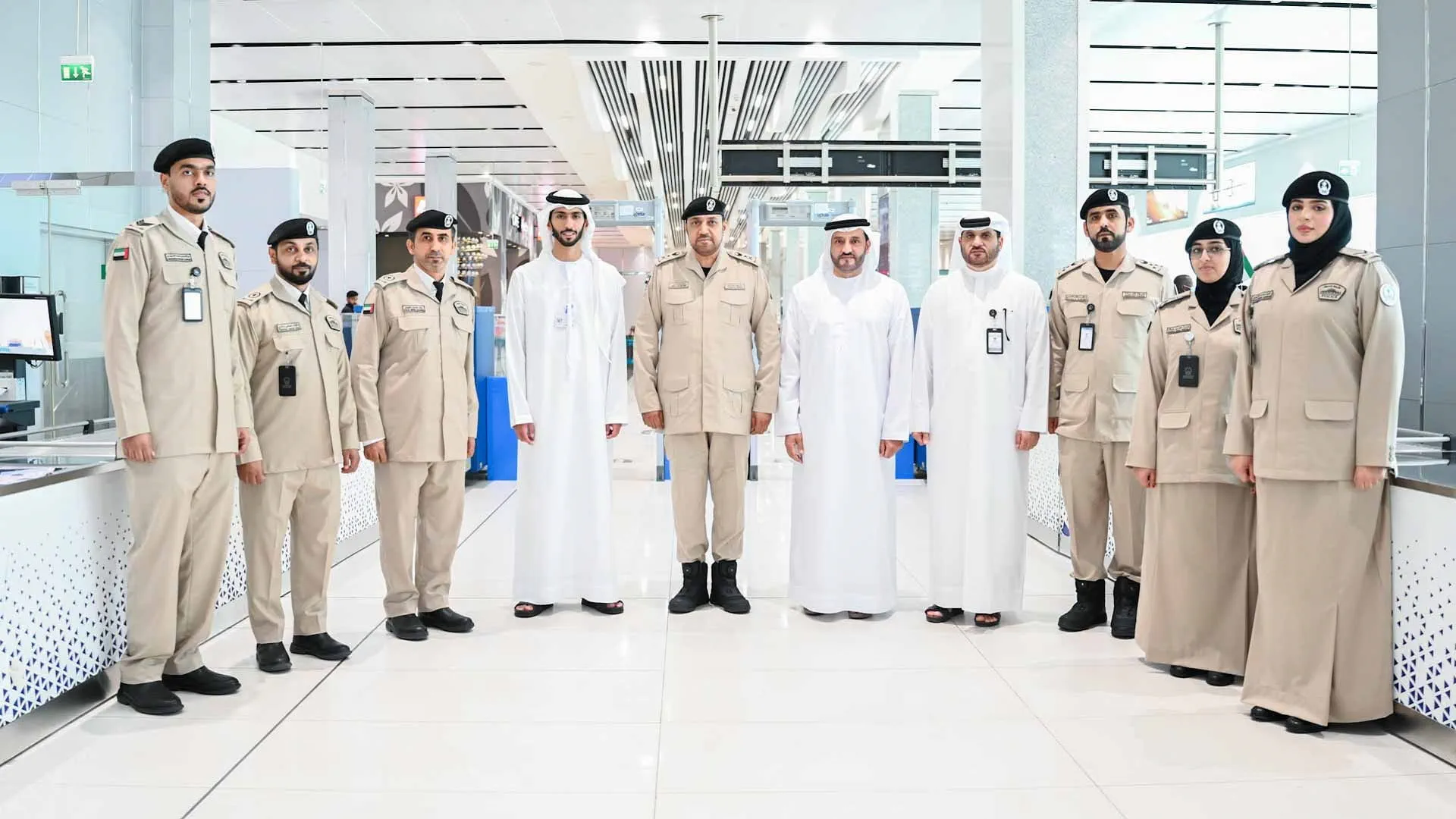 Sharjah Police Commander-in-Chief inspects Ports and Airports Police