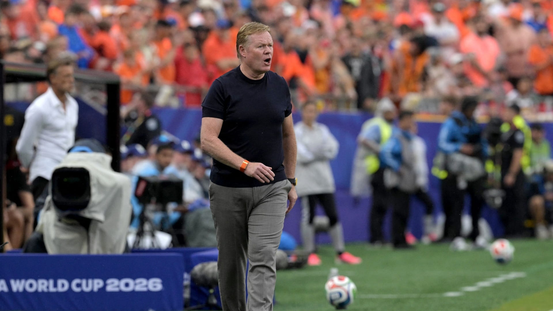 Ronald Koeman steps down as Netherlands coach