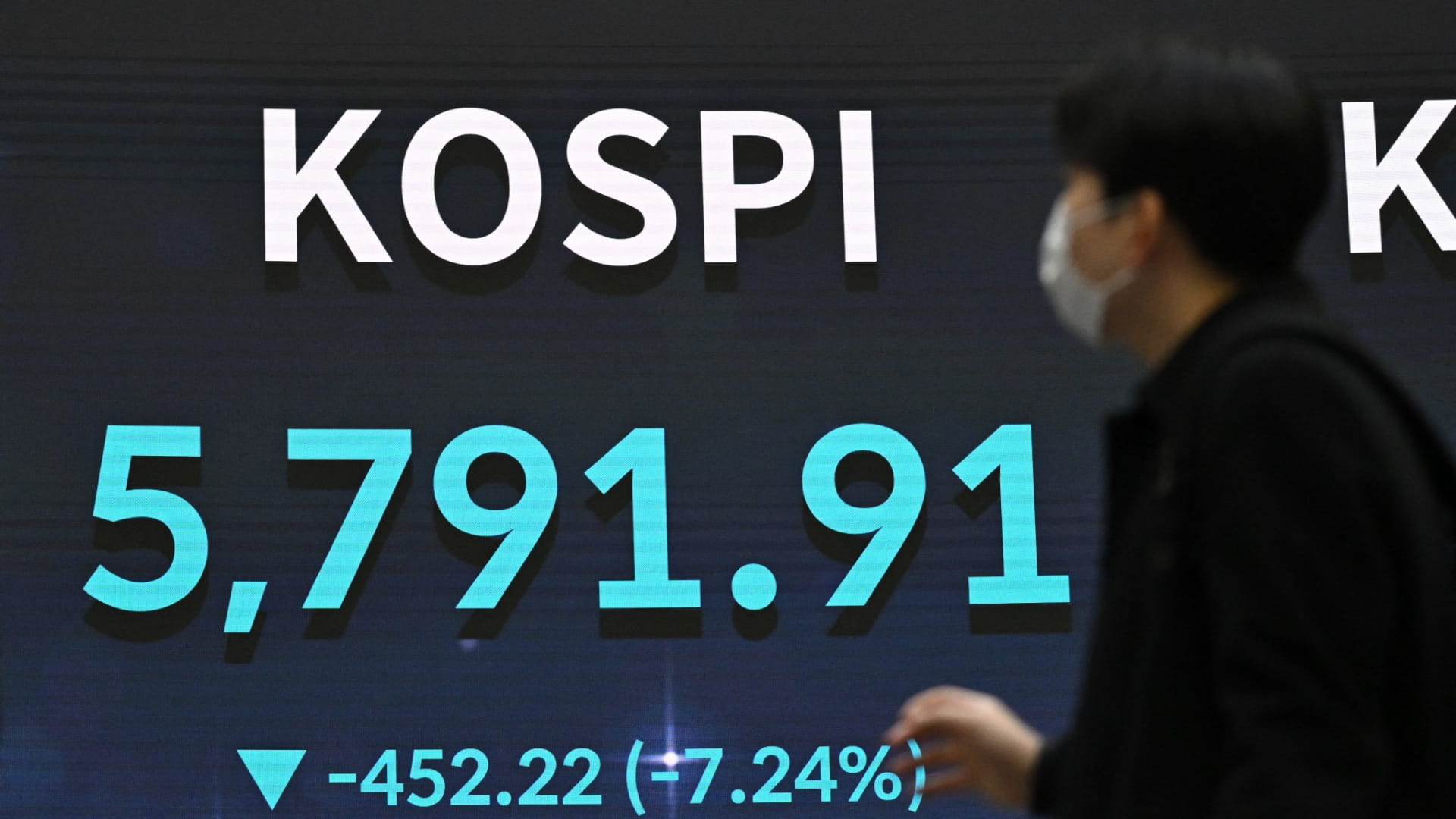 الغاز الأوروبي يقفز 30% مع تصاعد التوترات في الشرق الأوسط 