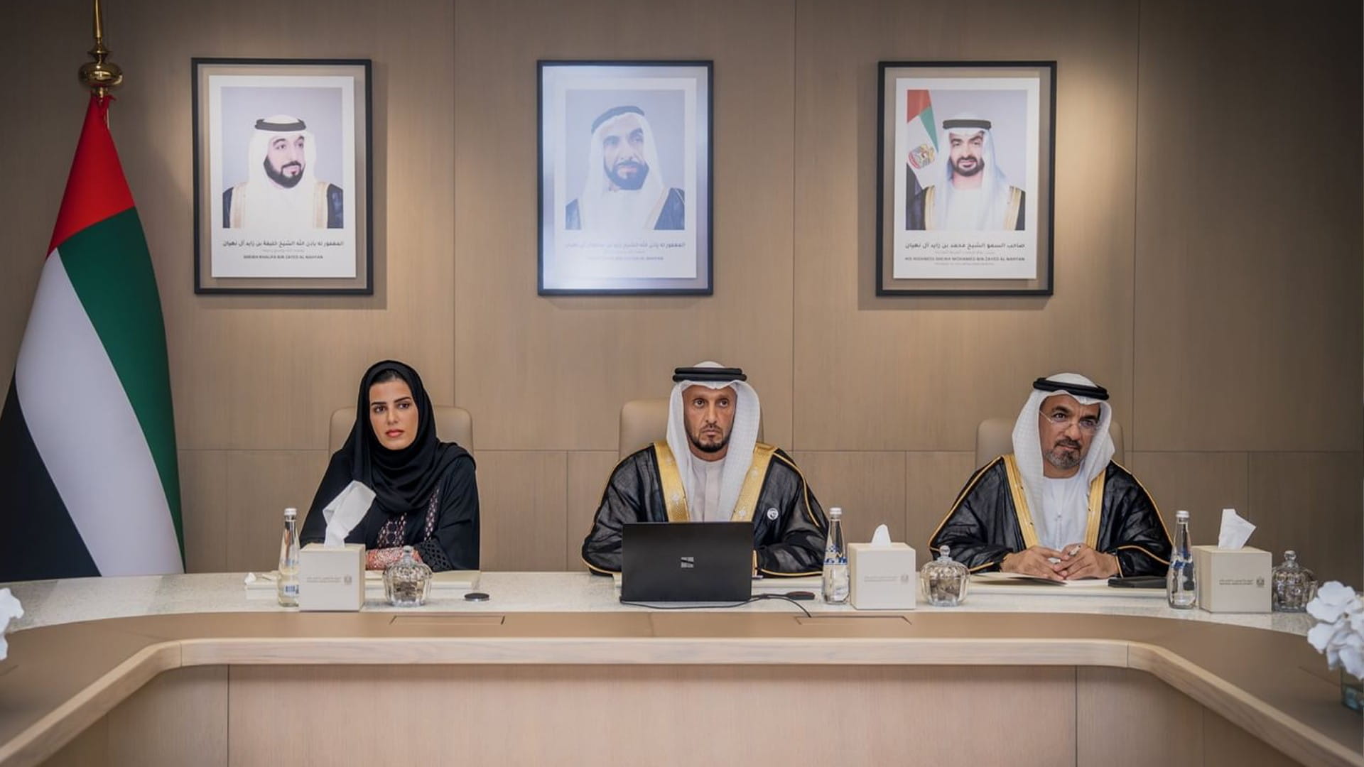 عبدلله آل حامد: معركة الإعلام اليوم لا تقل أهمية عن معركة السلاح 