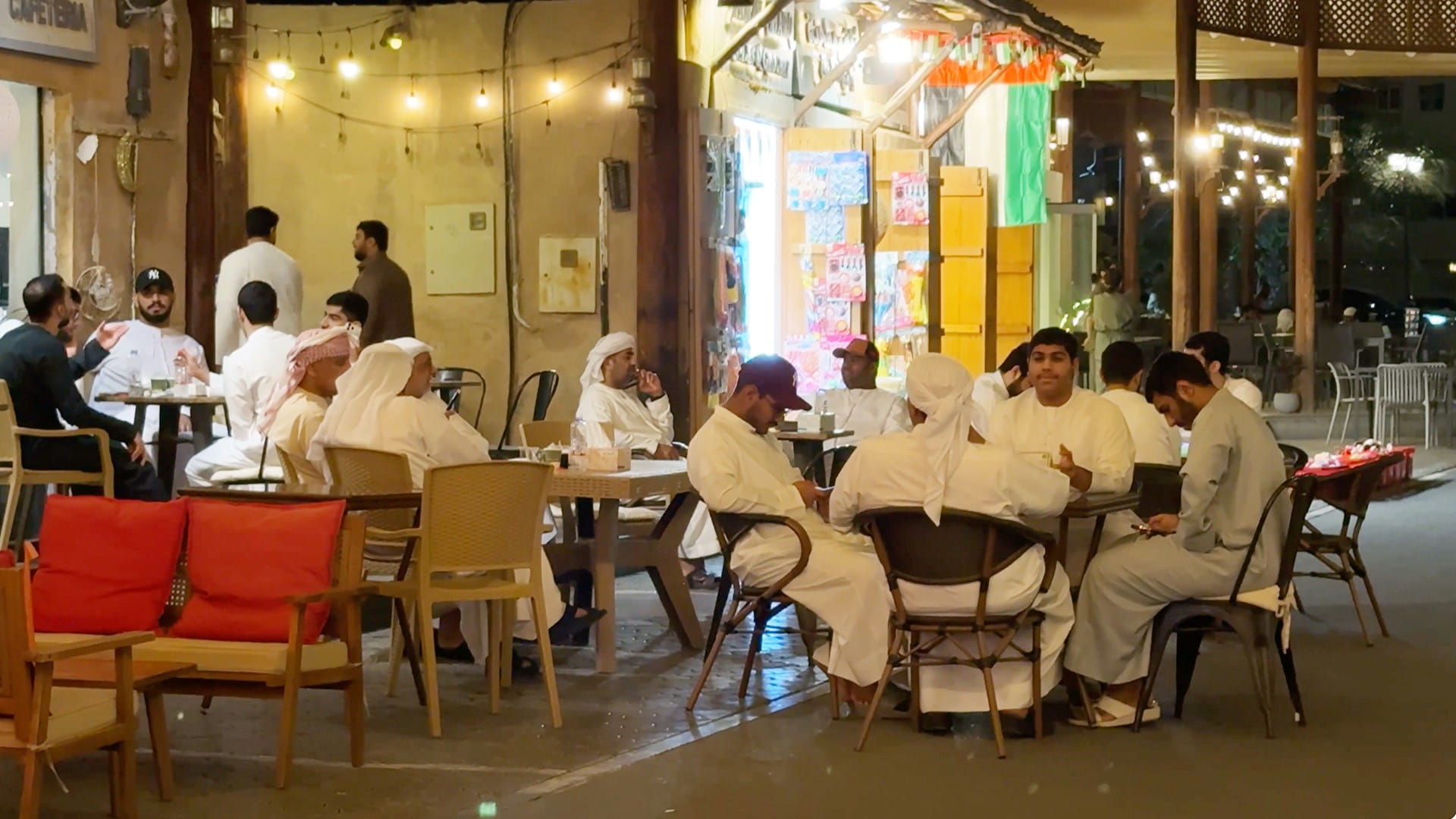 Khorfakkan residents praise leadership for ensuring security 
