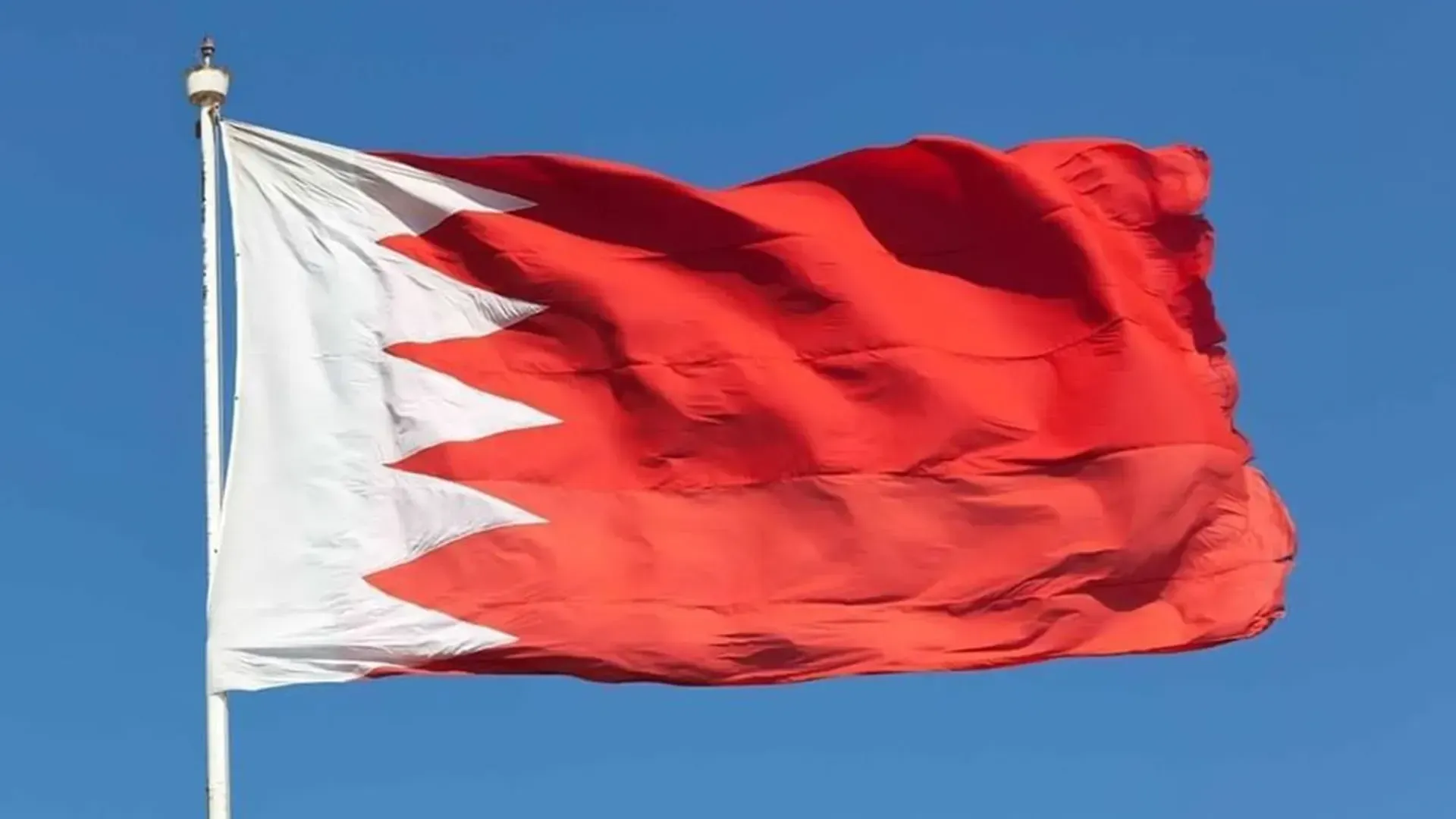 Image for the title: Bahrain intercepts 114 missiles, 190 drones since attacks start 