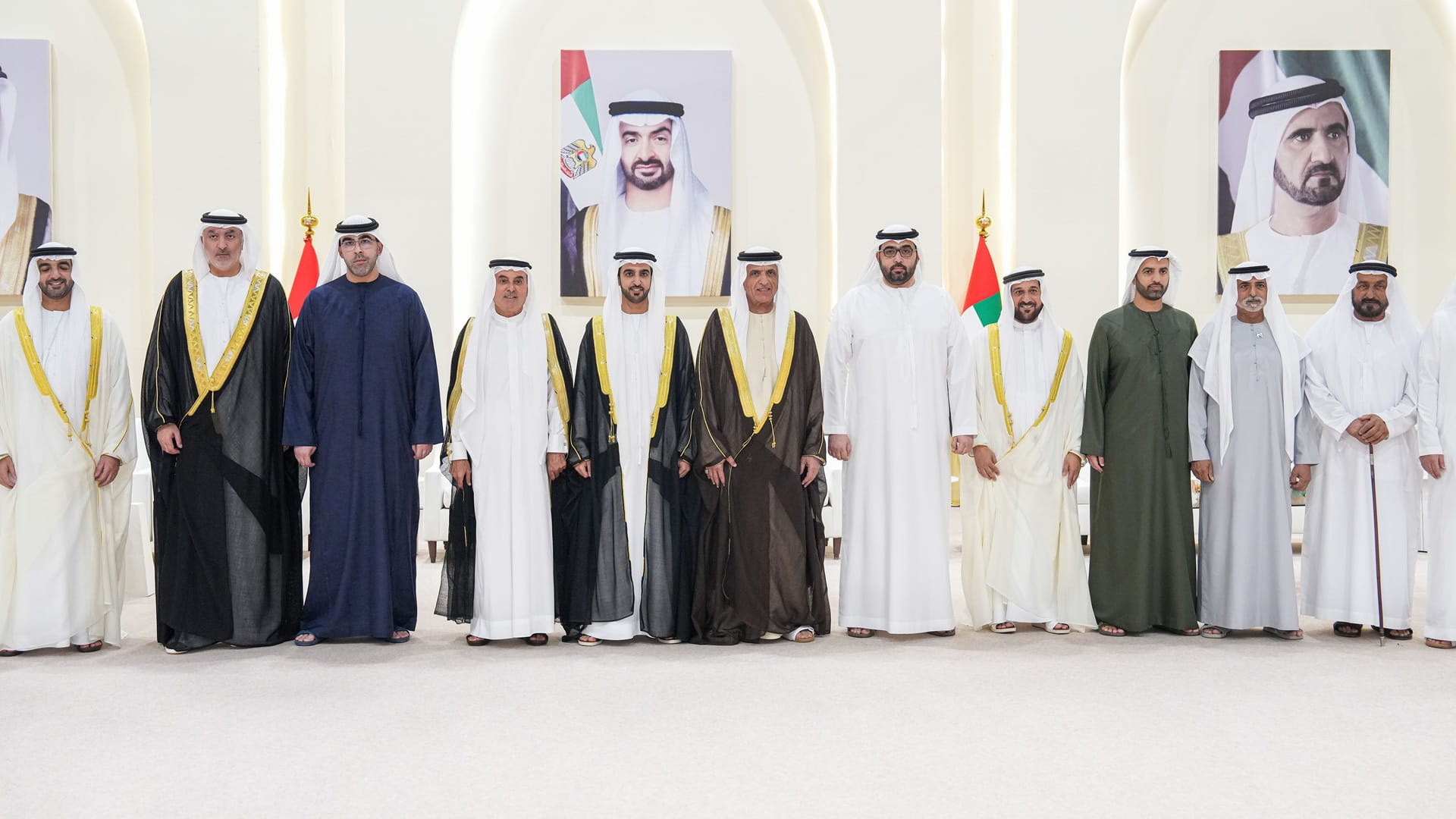 صورة بعنوان: سعود بن صقر يحضر أفراح القواسم والغرير 
