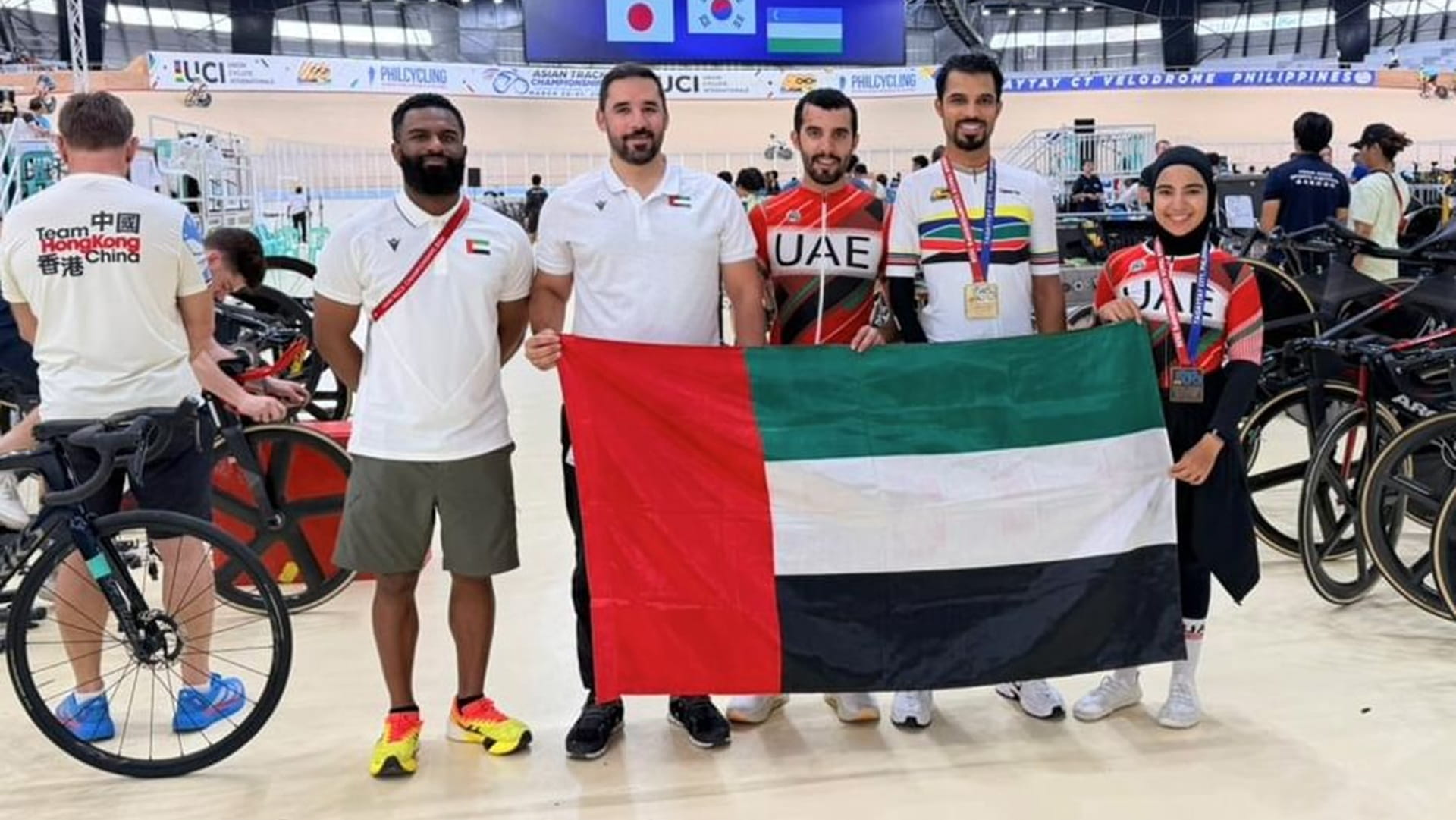 ذهبية وبرونزية ترفعان رصيد الإمارات لـ4 ميداليات بآسيوية المضمار