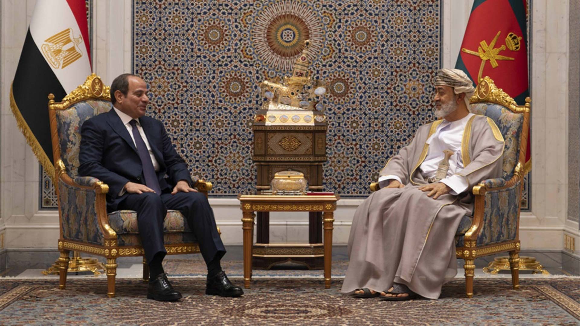 سلطان عُمان والرئيس المصري يبحثان التطورات التي تشهدها المنطقة 