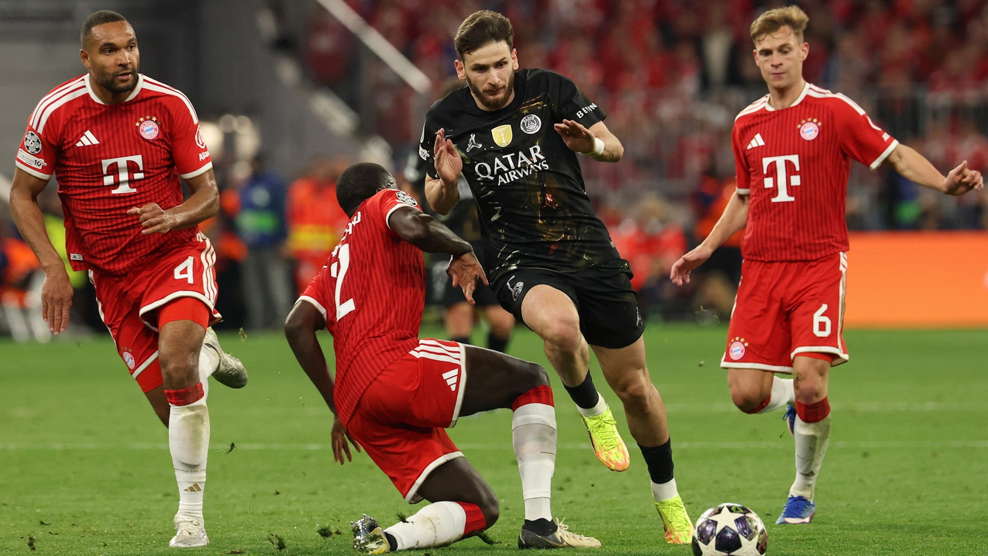 Paris Saint-Germain reach Champions League final  