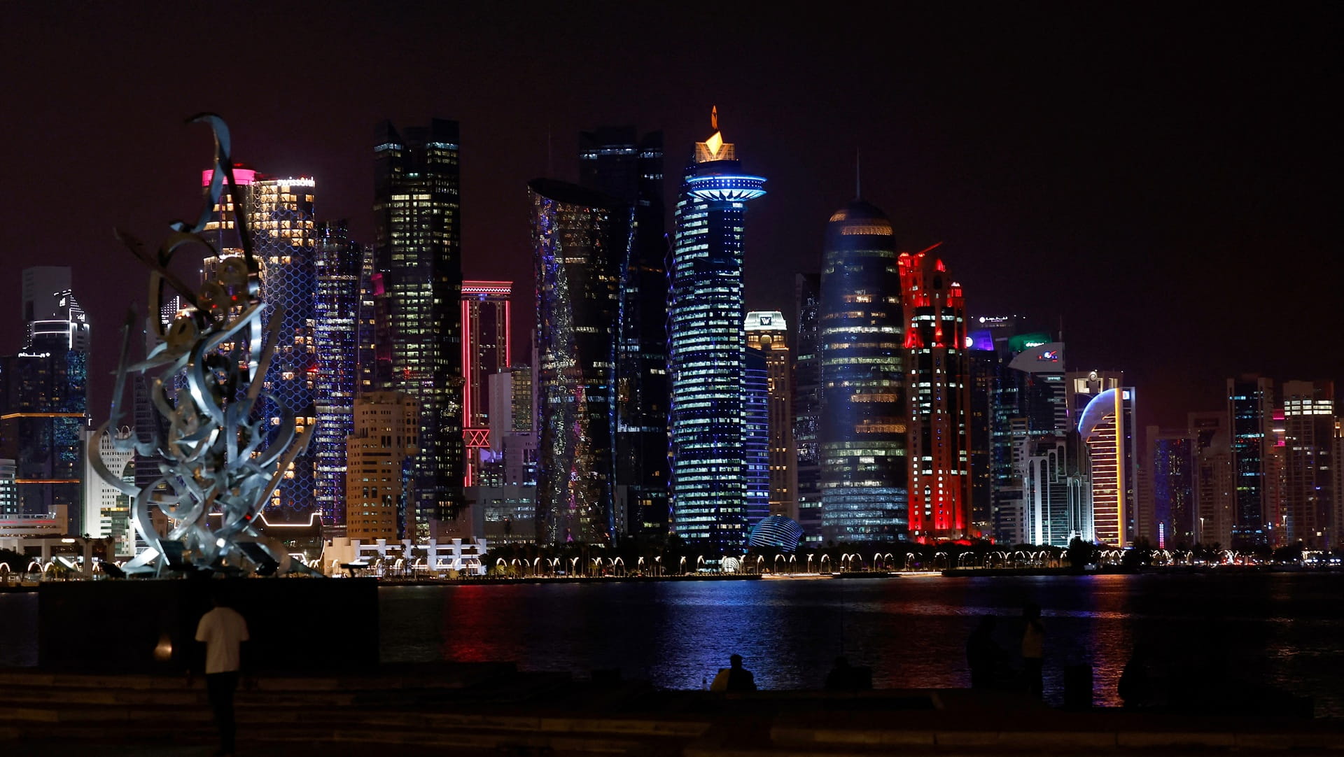قطر تدين بشدة الاعتداءات الإيرانية على الإمارات 