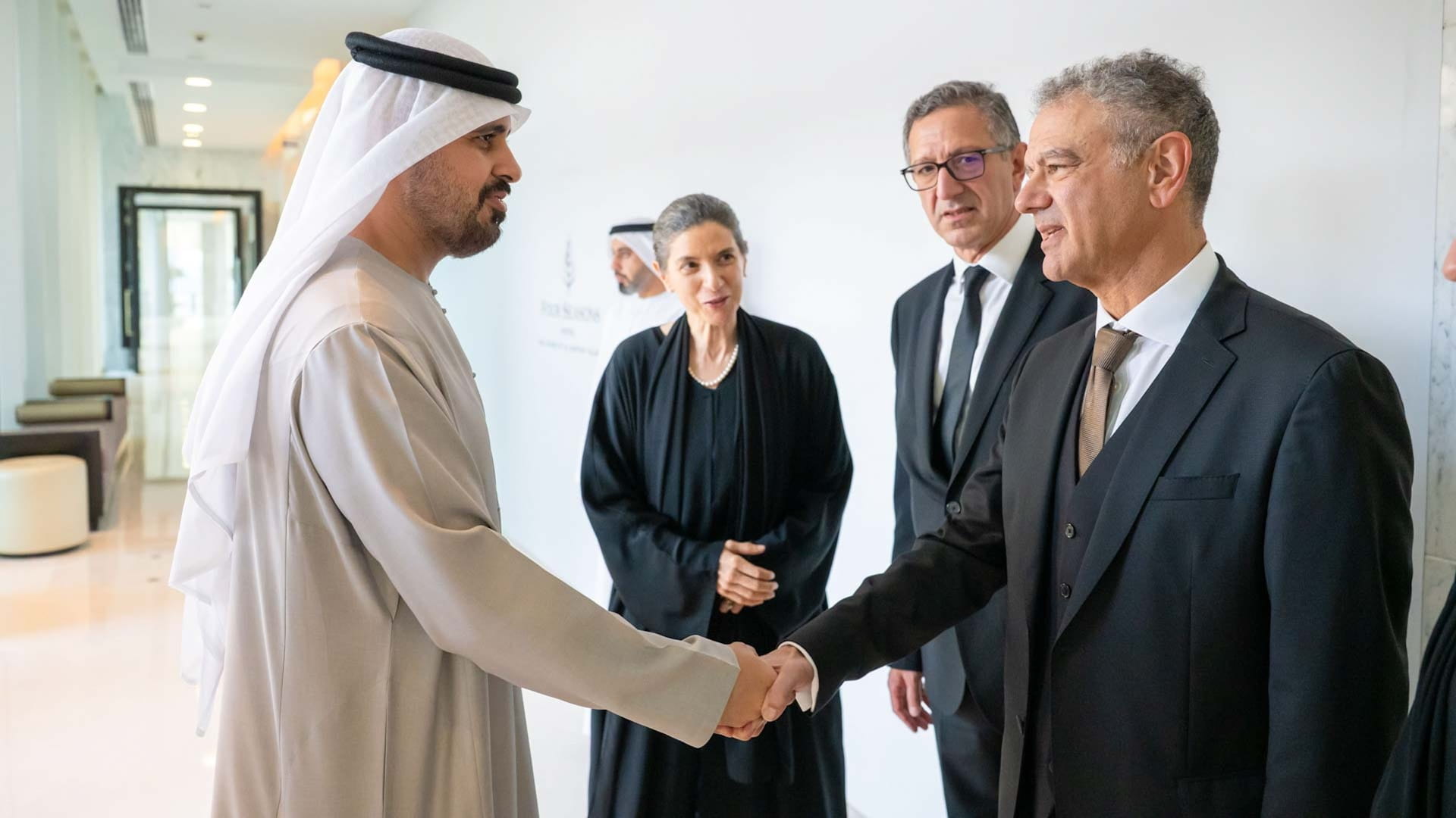 Theyab bin Mohamed offers condolences on passing of Nadia Barakat 