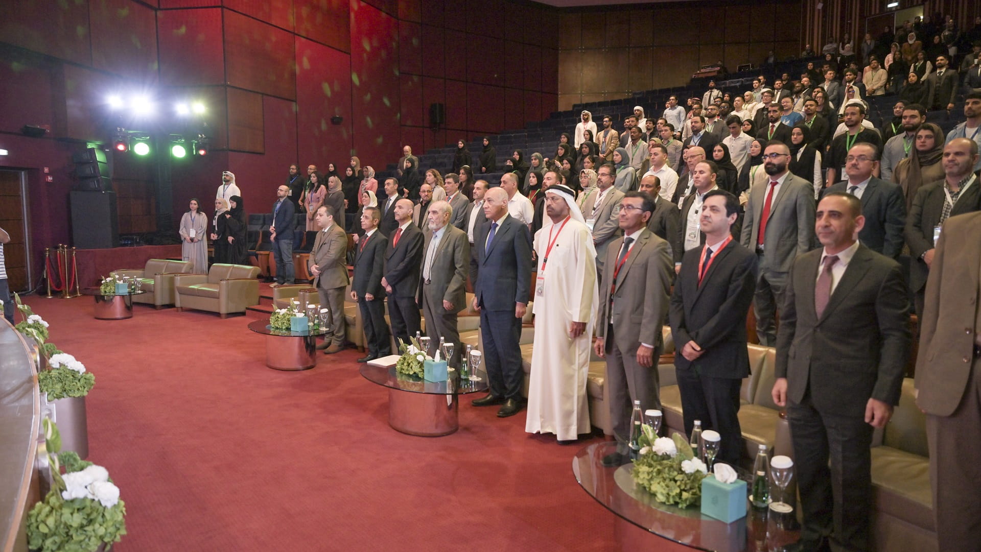 صورة بعنوان: مؤتمر الدراسات العليا بجامعة الشارقة يعزز التعاون العلمي والمهني  