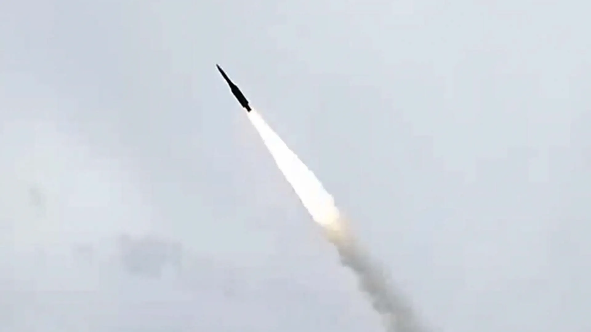 Moscow conducts strikes on Ukrainian military and energy targets