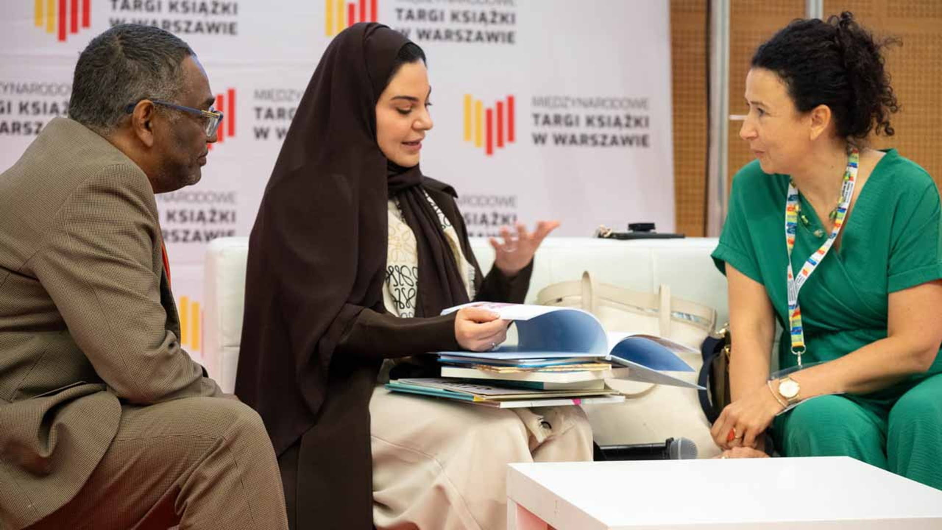 Authors create shared storytelling journey at WIBF