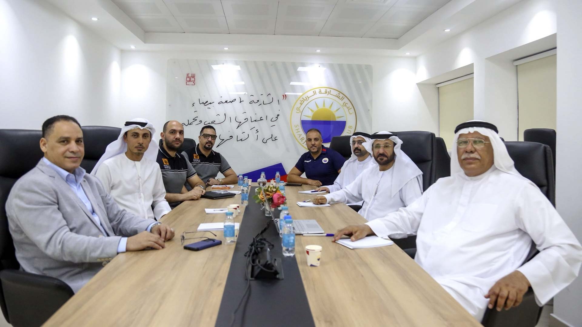 صورة بعنوان: "الشارقة الرياضي" والدراجات الهوائية يبحثان التعاون لتطوير اللعبة 