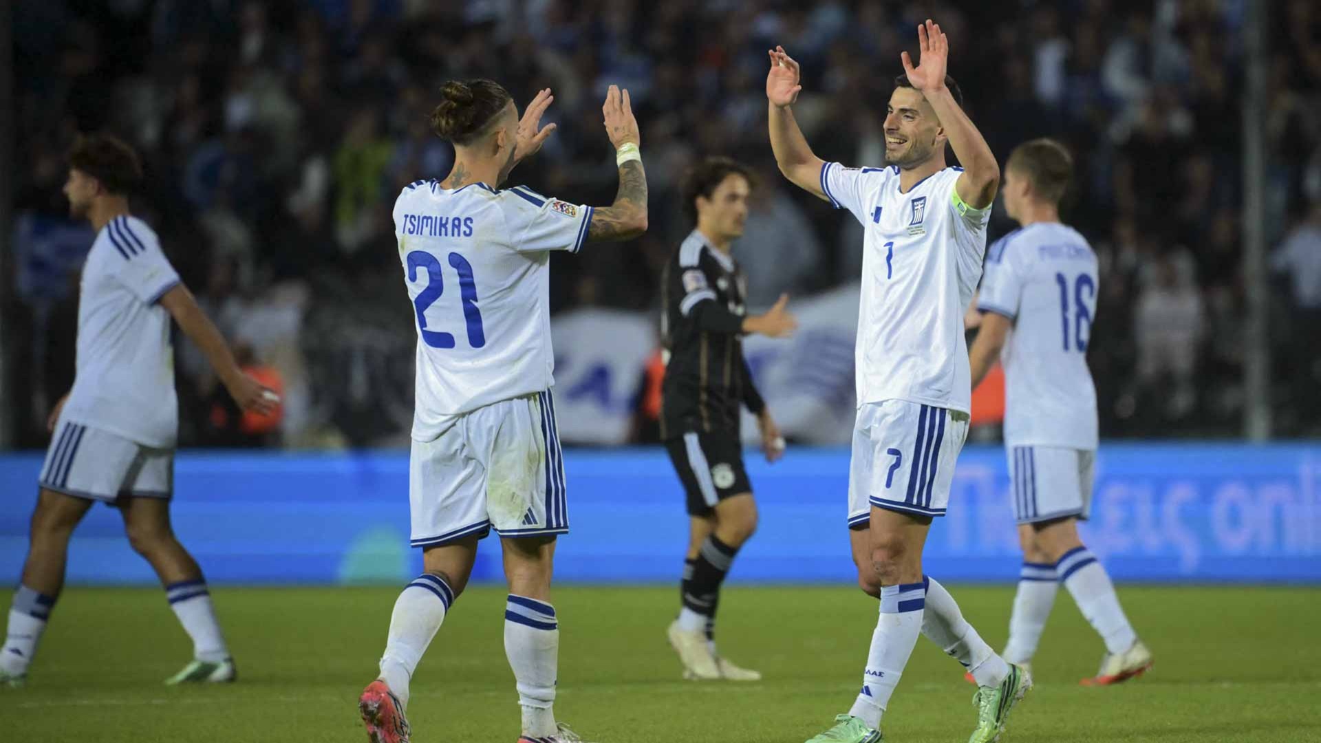 Germany stumble against Greece 