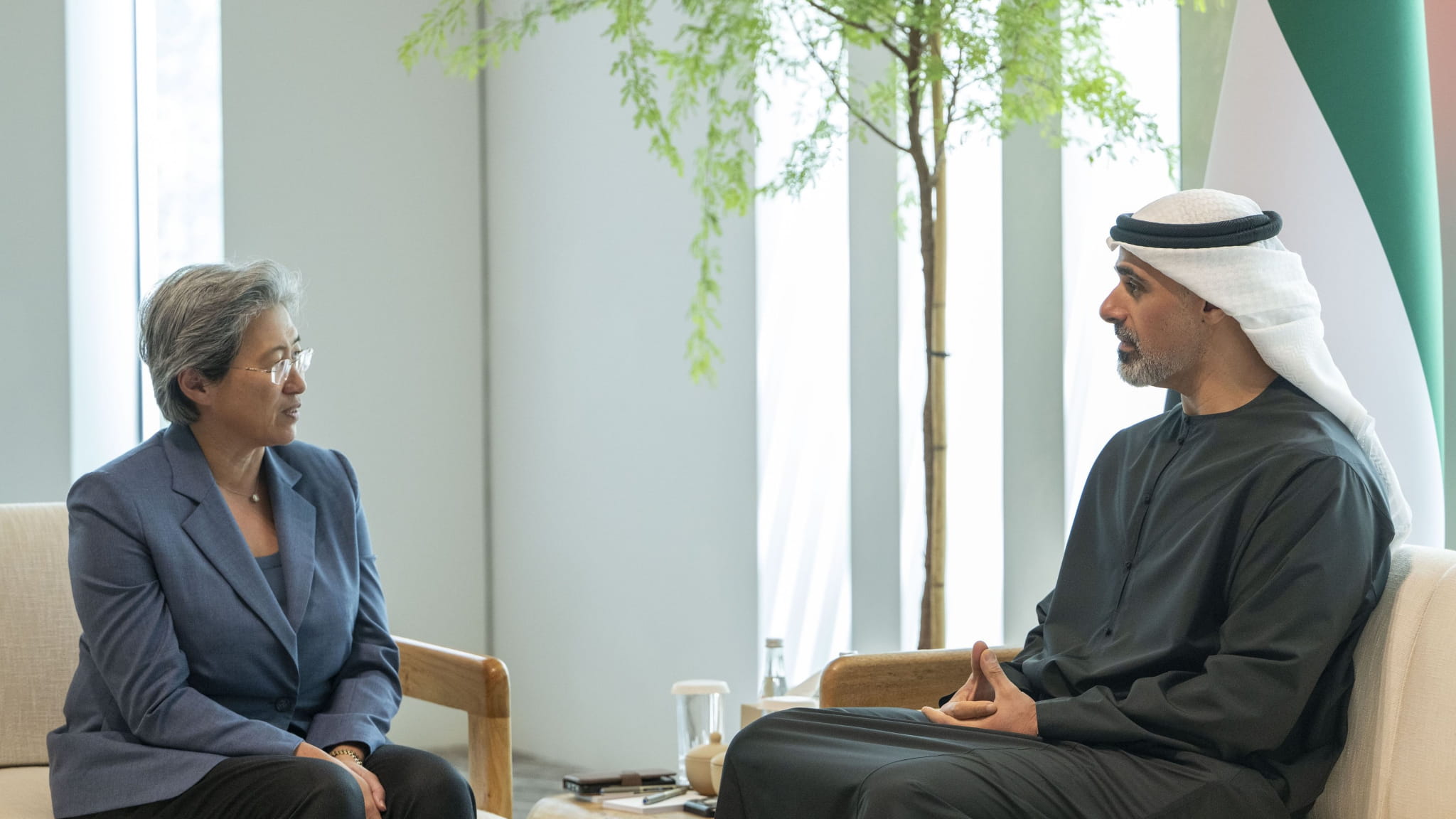 Image for the title: Khaled bin Mohamed, AMD CEO discuss AI cooperation 