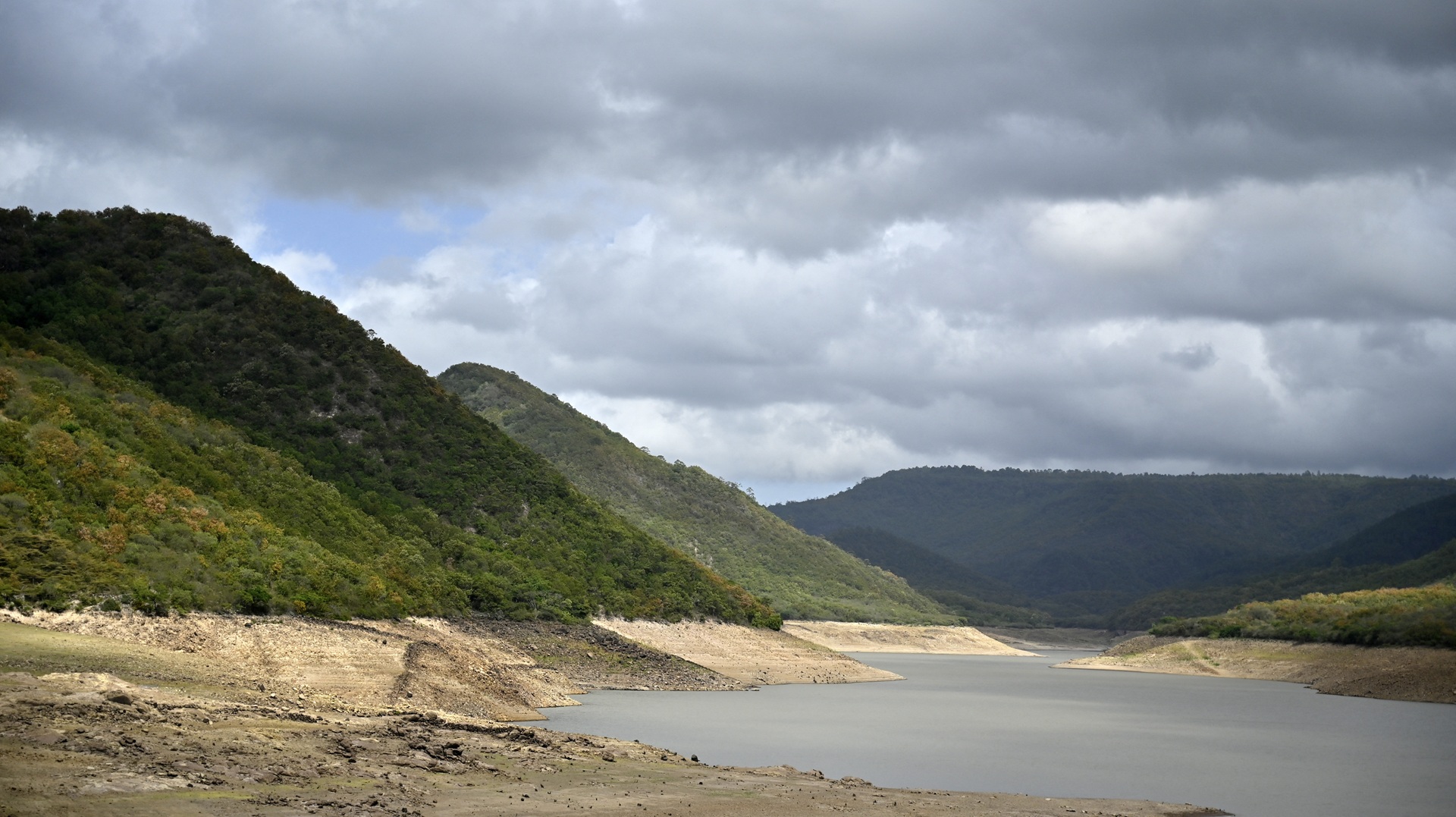 UN El Nino to be very strong could persist until February 