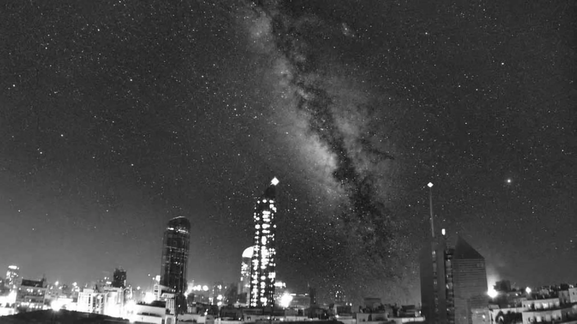 International Astronomy Centre captures Milky Way from Abu Dhabi 