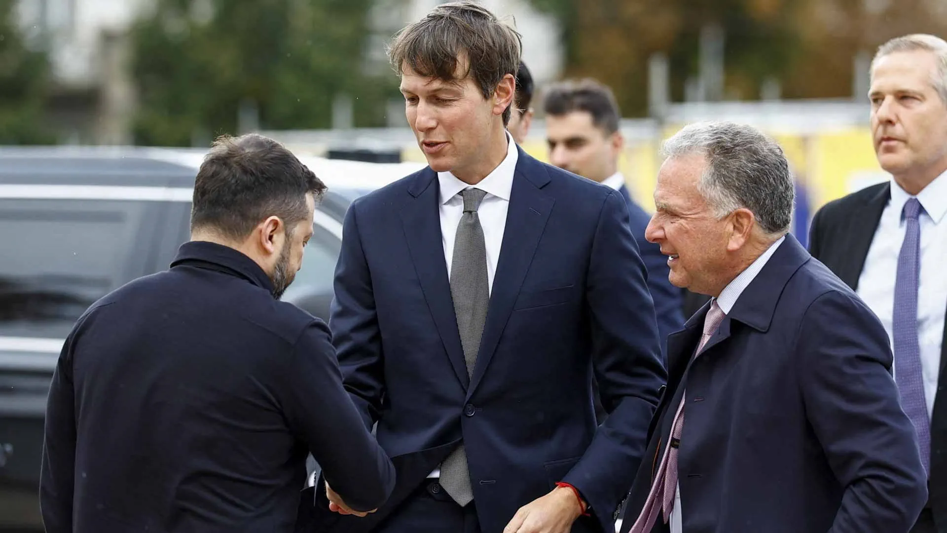 US envoys Witkoff and Kushner hold talks with Zelensky in Kyiv