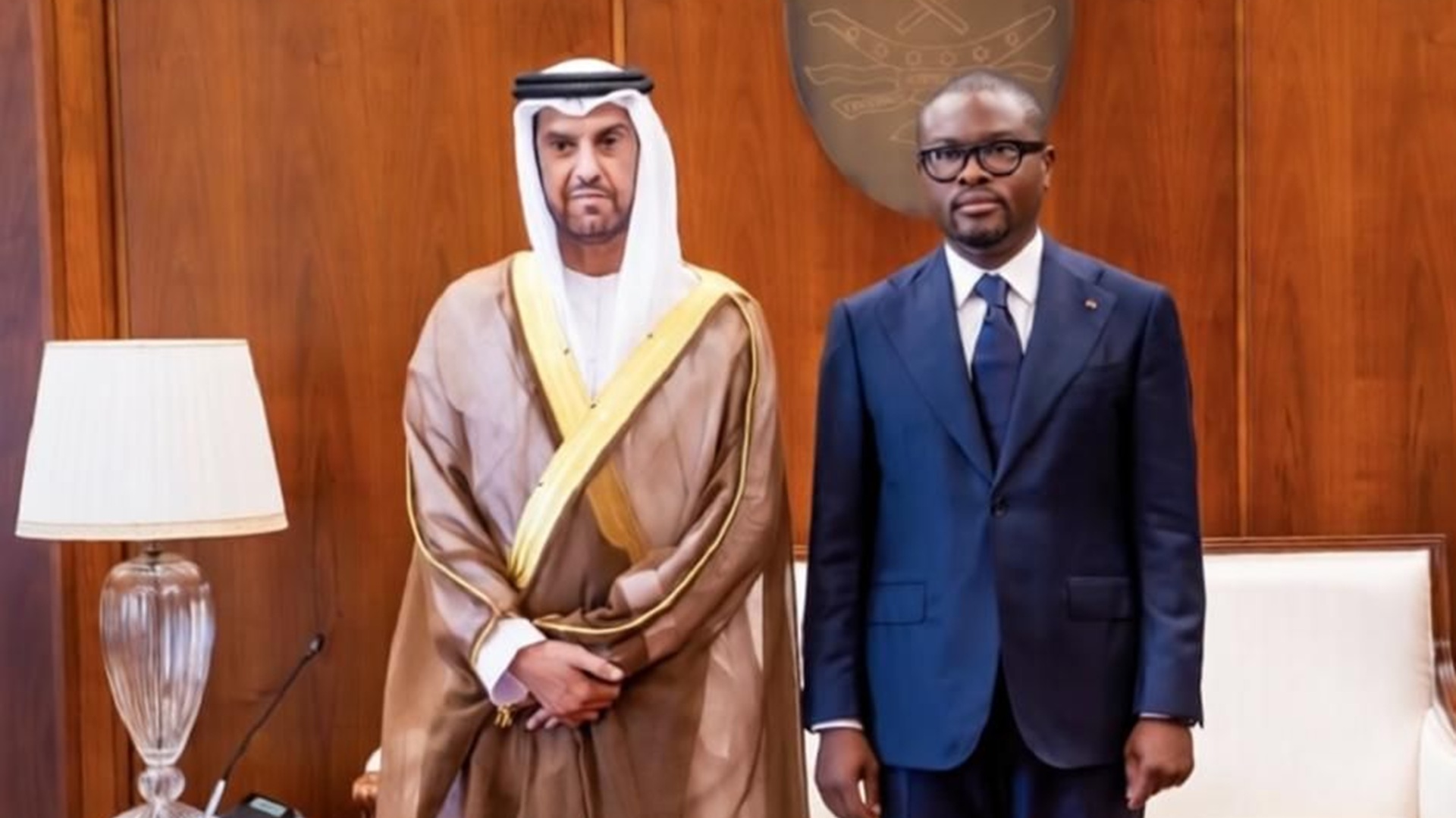 سفير دولة الإمارات يقدم أوراق اعتماده إلى رئيس بنين 