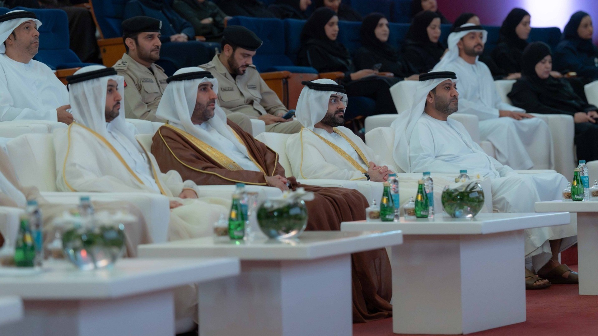 سلطان بن أحمد القاسمي يشهد انطلاق فعاليات ملتقى الشارقة القانوني