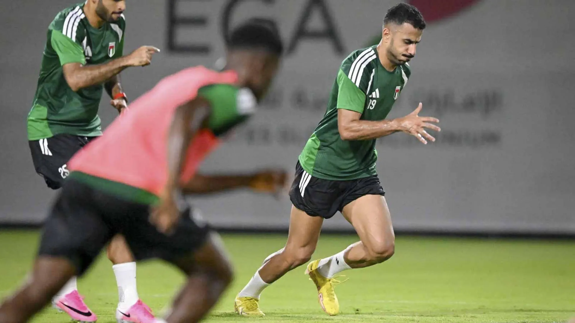 UAE national team begins training in Jeddah ahead of Gulf Cup 27 